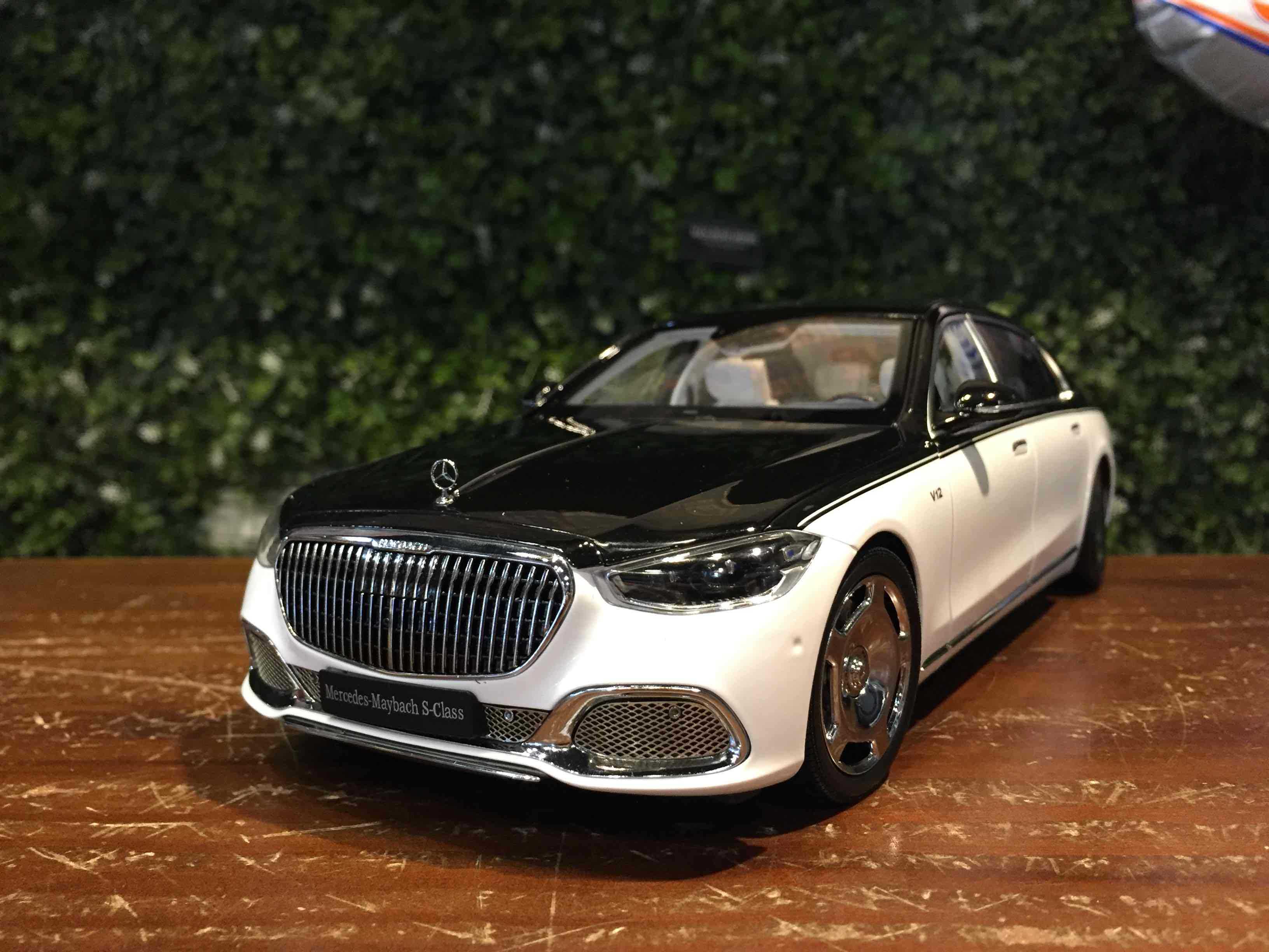 1/18 Almost Real Mercedes-Maybach S-Class 2021 820121【MGM】