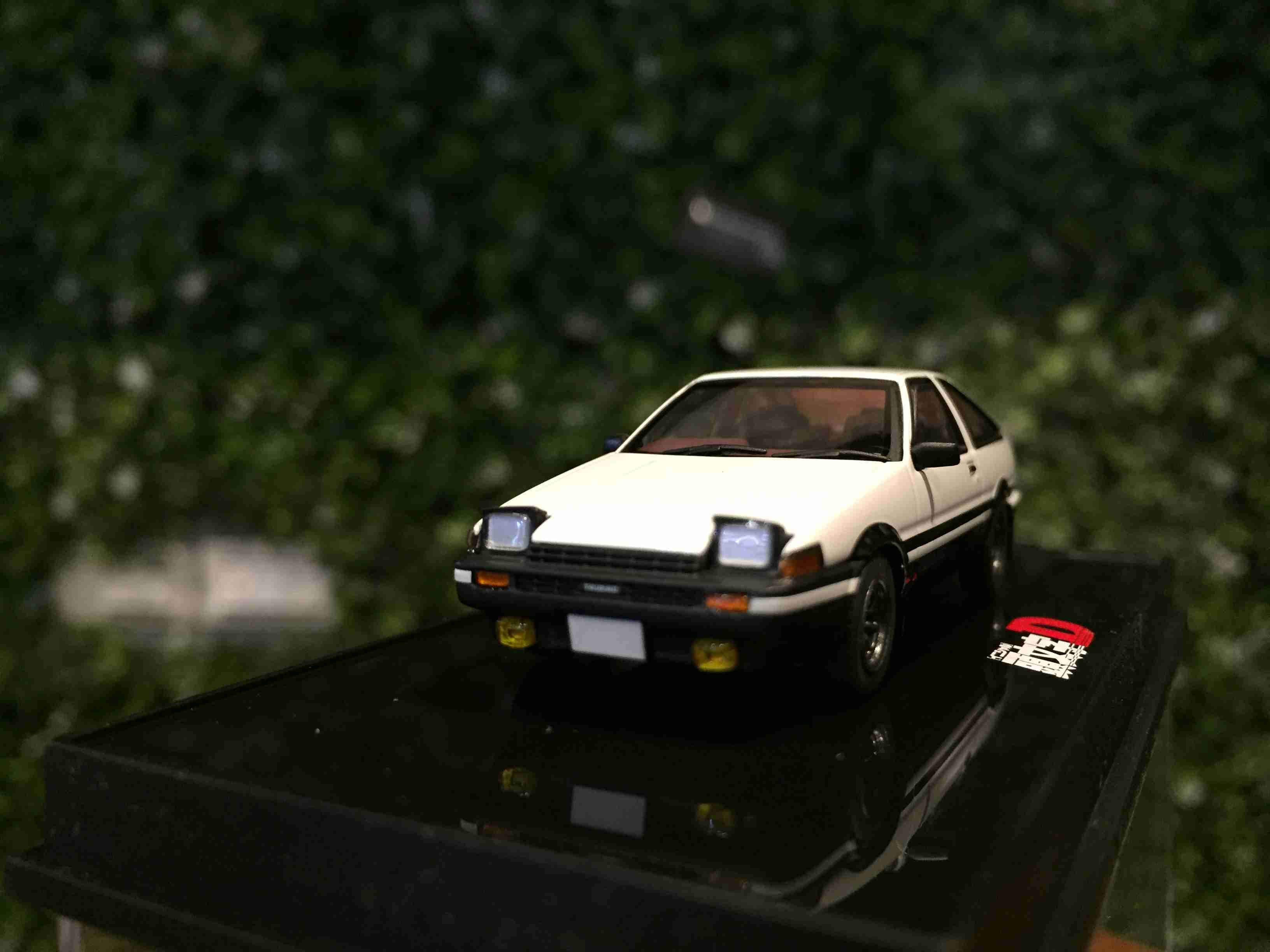 1/64 AUTOart Toyota Sprinter Trueno AE86 Initial D 20031【MGM