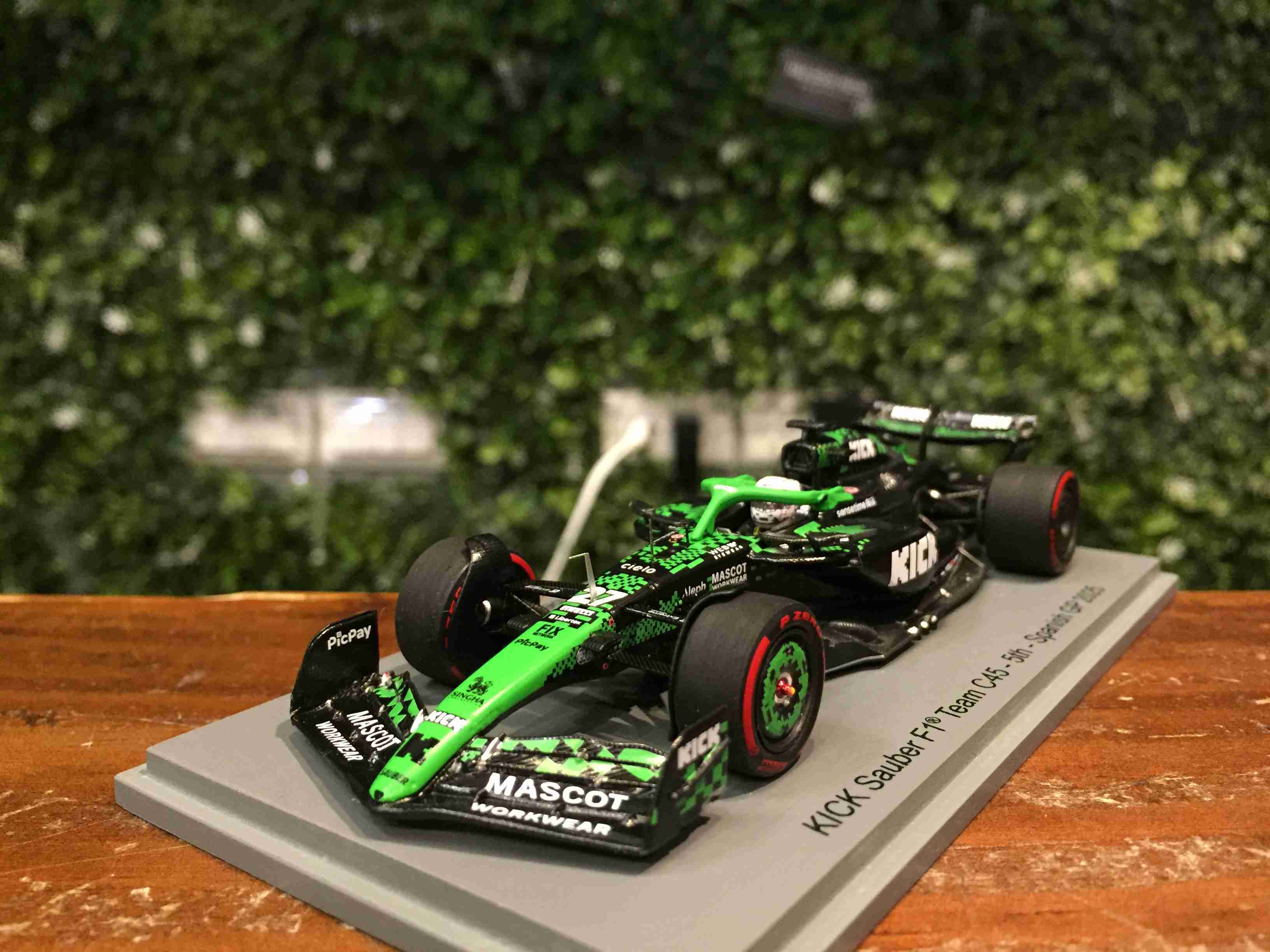1/43 Spark Kick Sauber C45 Nico Hulkenberg 5th 2025 S9620【MG