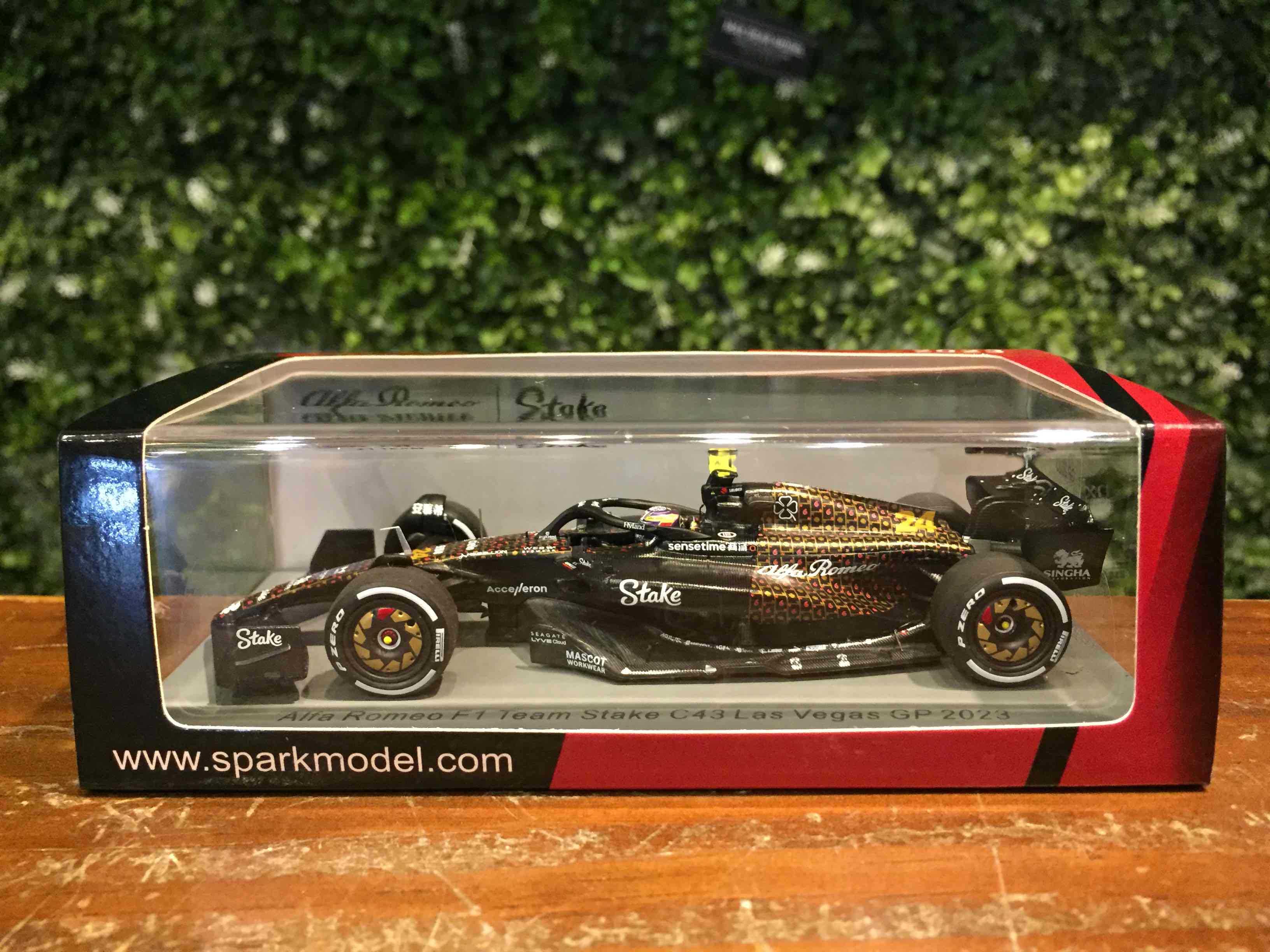 1/43 Spark Alfa Romeo C43 Zhou GuanYu Las Vegas S8939【MGM】