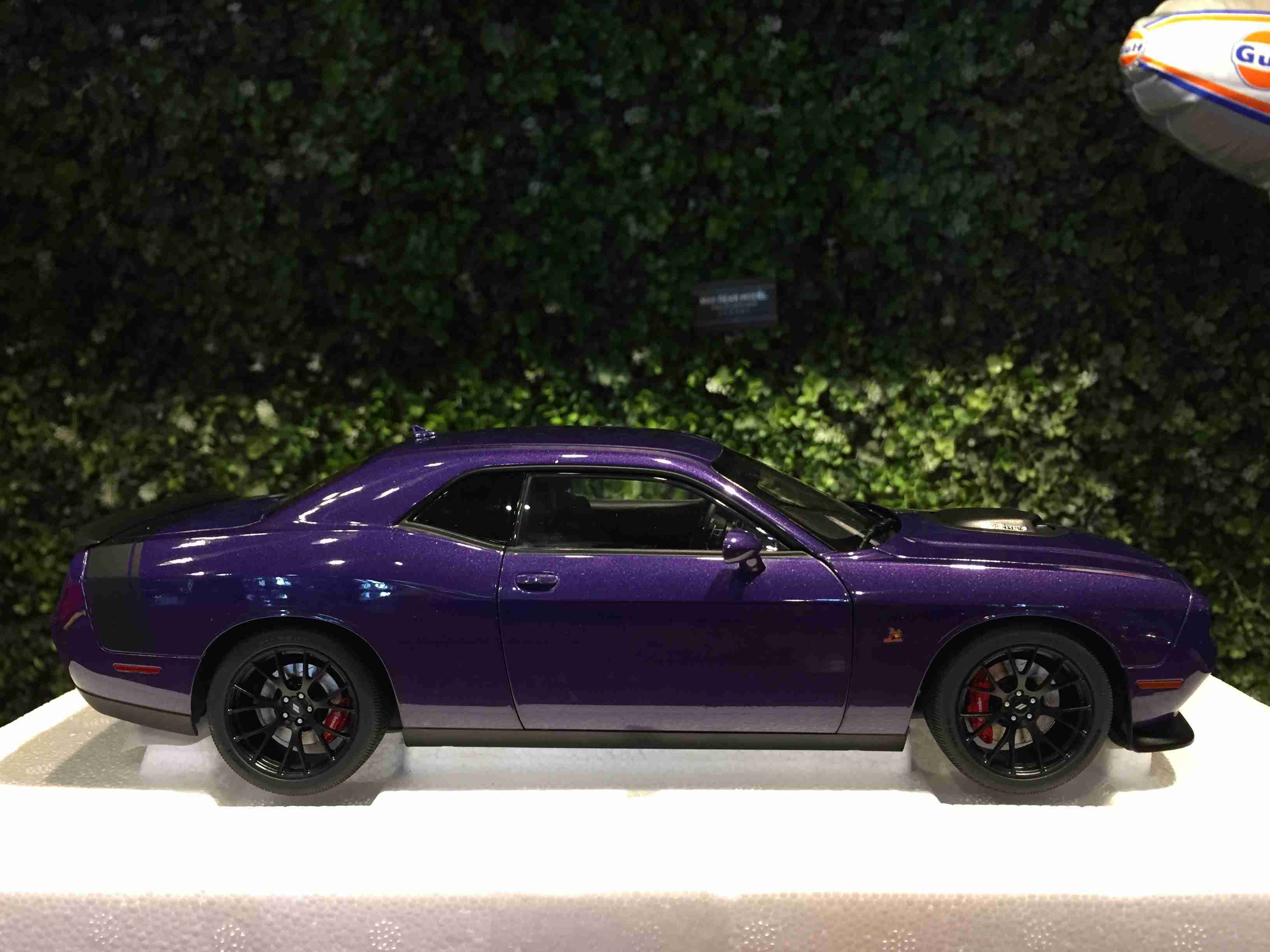 1/18 AUTOart Dodge Challenger 392 Hemi Shaker 71744【MGM】