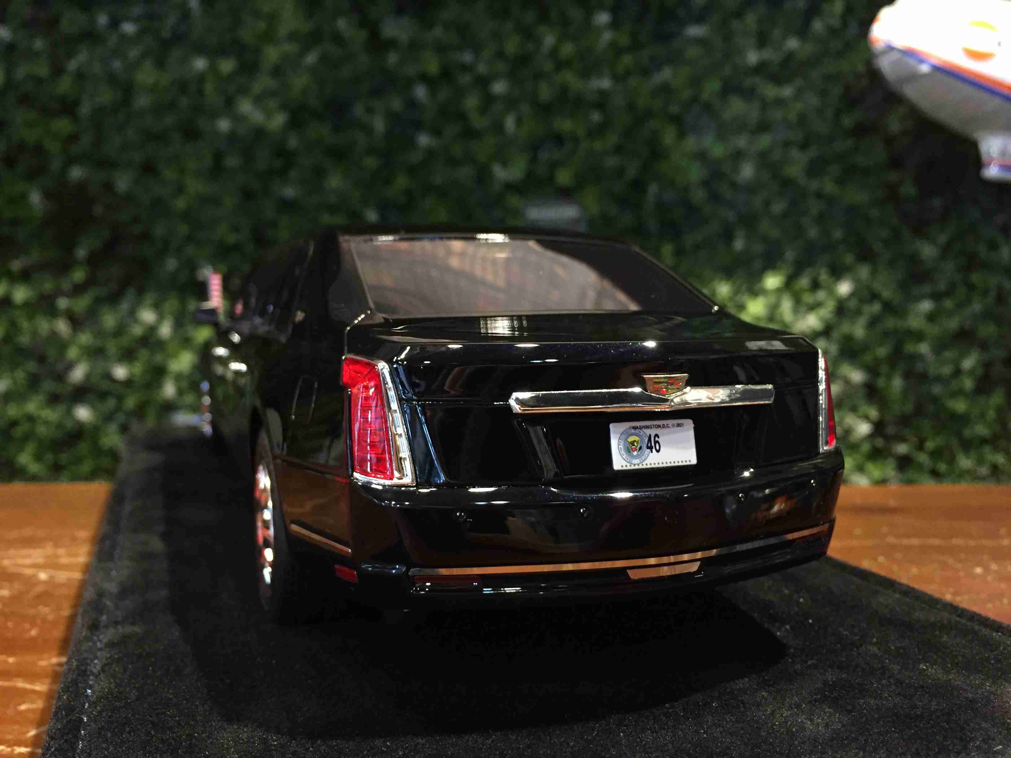 1/18 Motorhelix President Limousine The Beast MHDC18001【MGM】