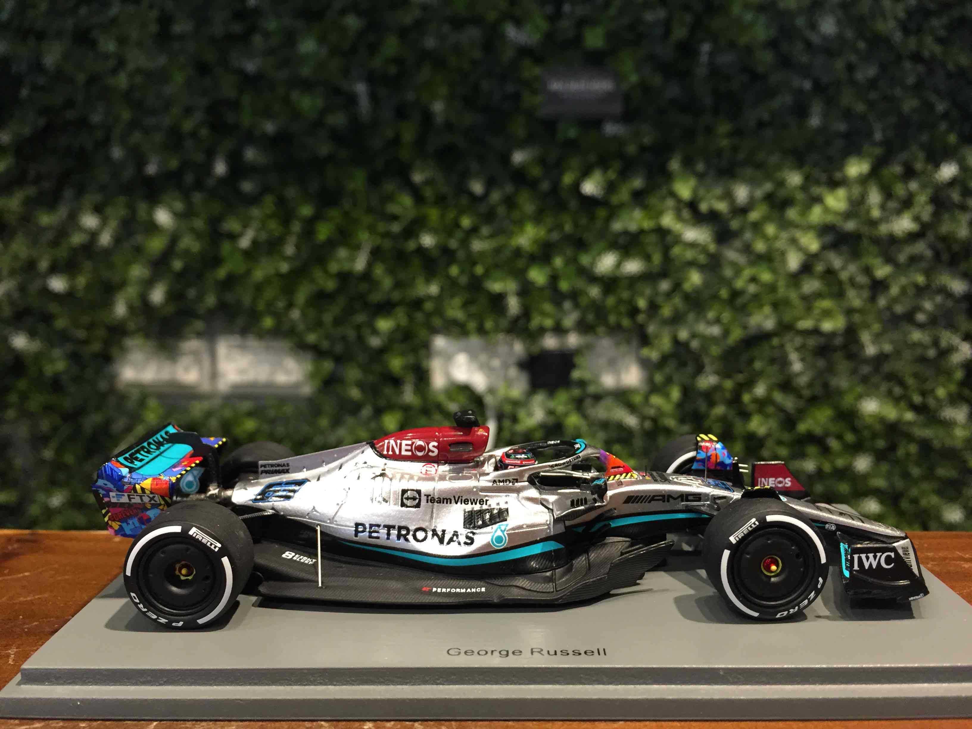 1/43 Spark Mercedes-AMG W13 George Russell 2022 S8537【MGM】