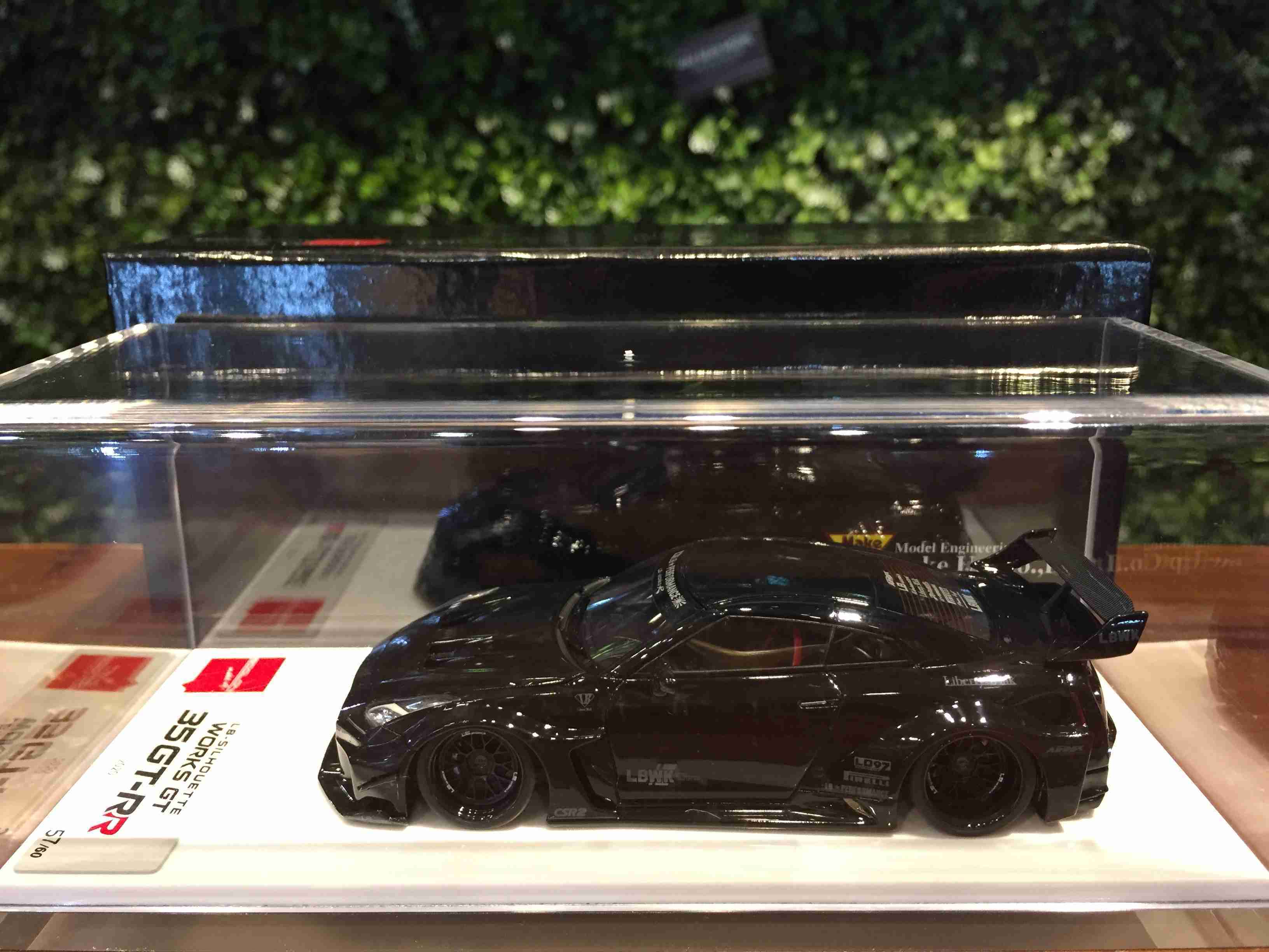 1/43 MakeUp LB Silhouette WORKS GT 35GT-RR R35 LB012C【MGM】