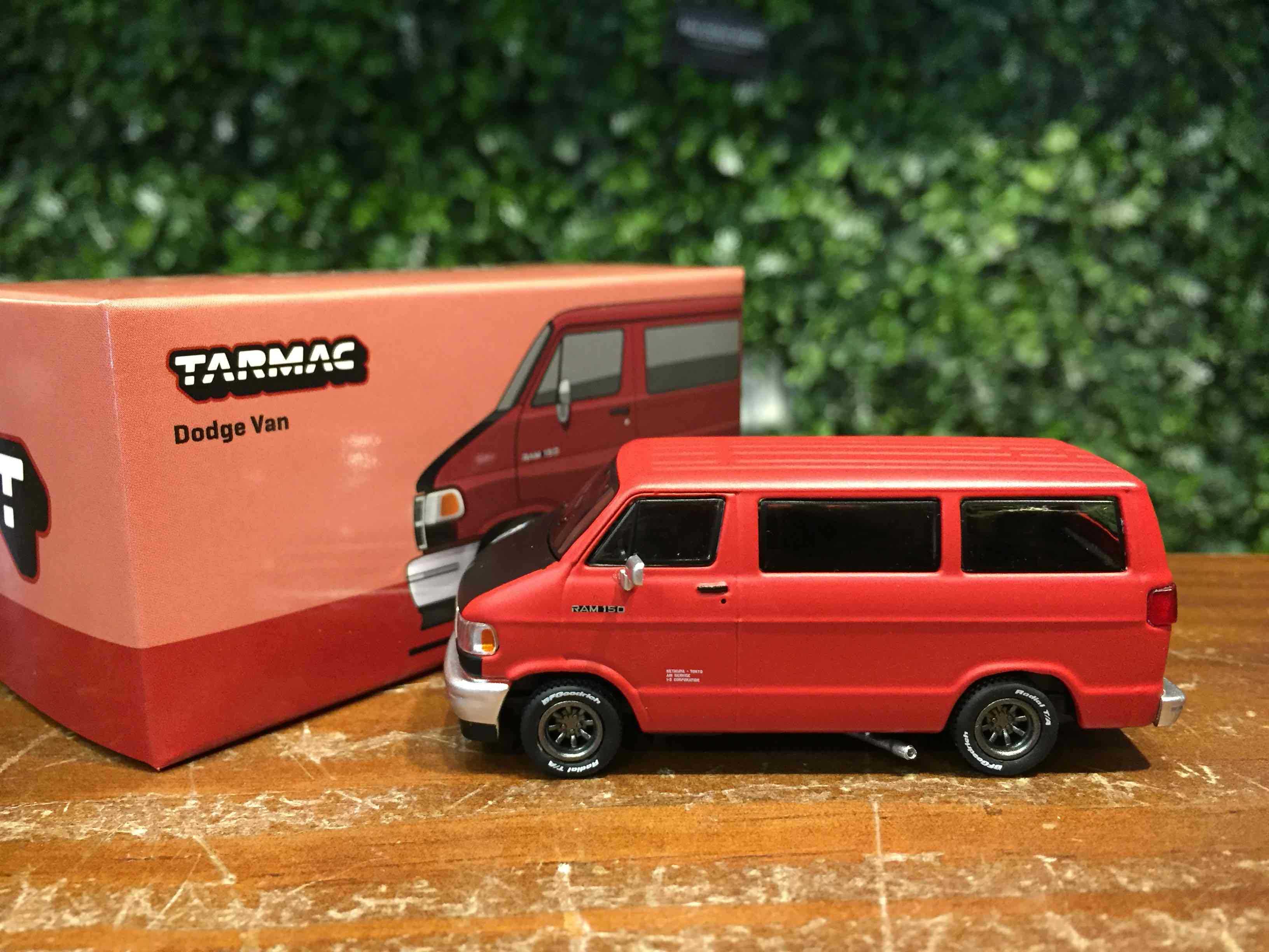 1/64 Tarmac Dodge Van Red T64GTL032RE【MGM】