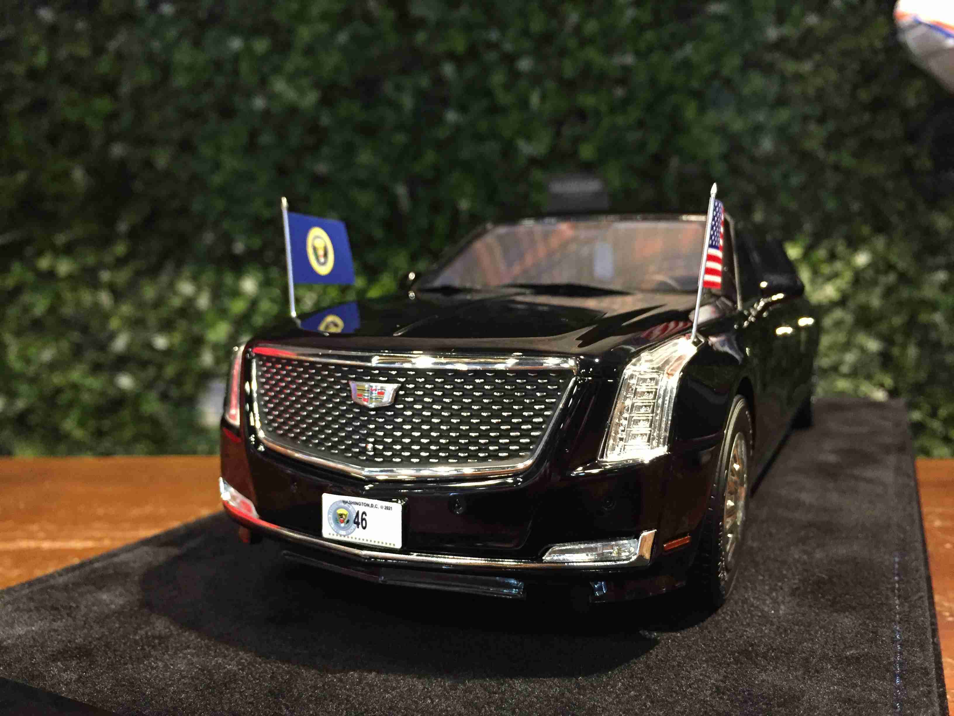 1/18 Motorhelix President Limousine The Beast MHDC18001【MGM】