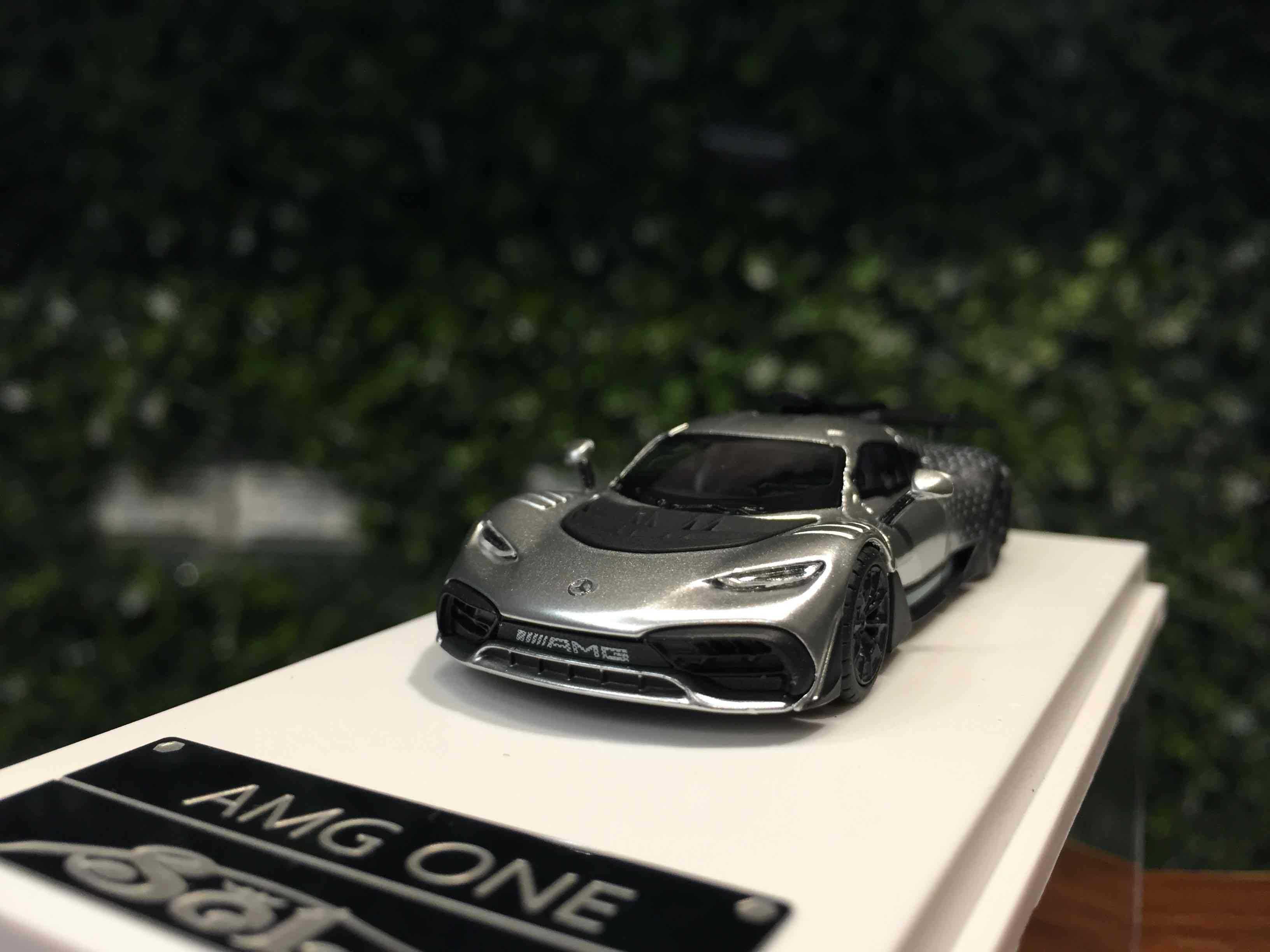 1/64 Solo Mercedes-AMG One Silver Starlight 【MGM】