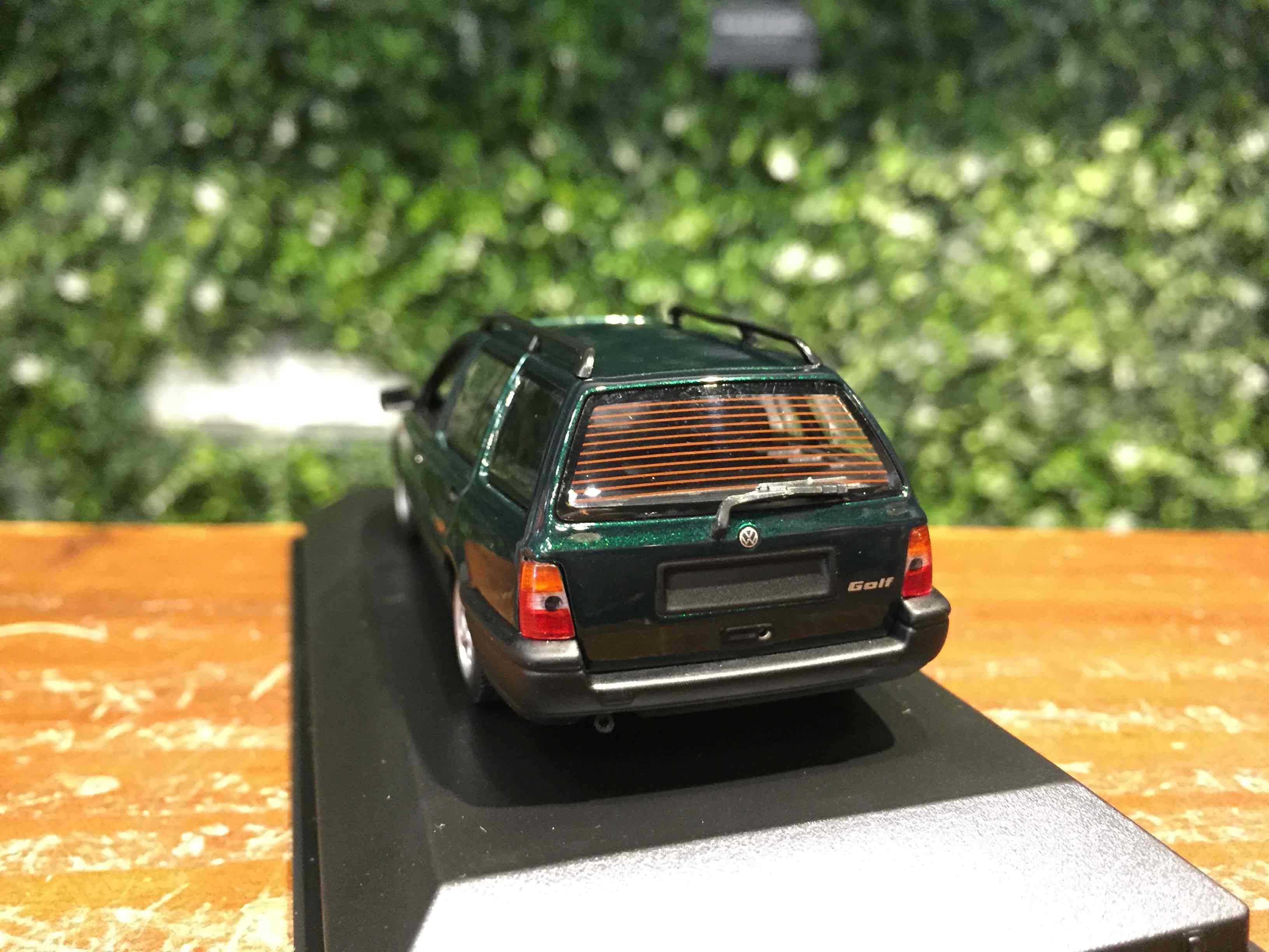 1/43 Minichamps Volkswagen VW Golf Variant 940055510【MGM】