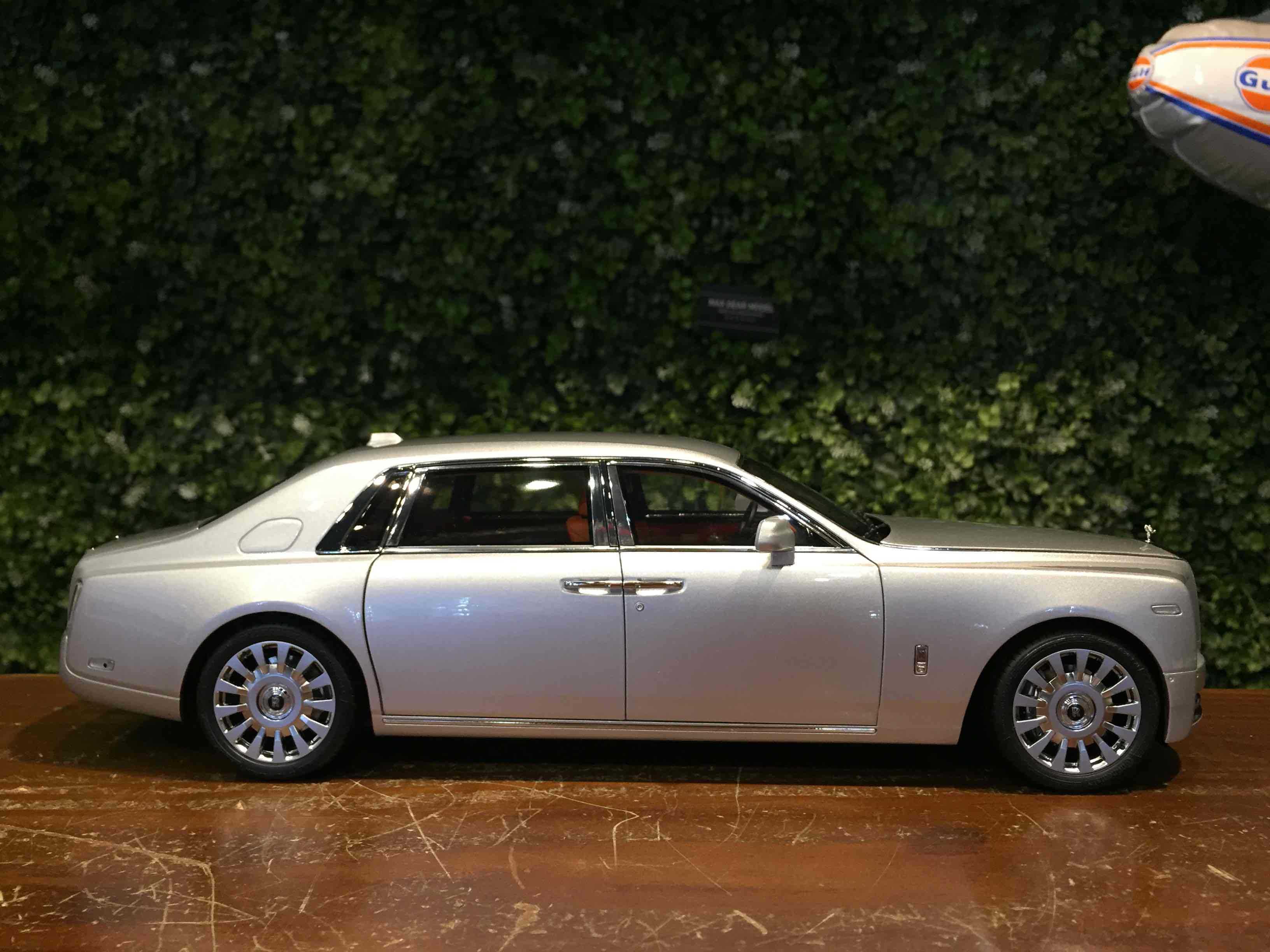 1/18 OEM Rolls-Royce Phantom VIII Silver【MGM】