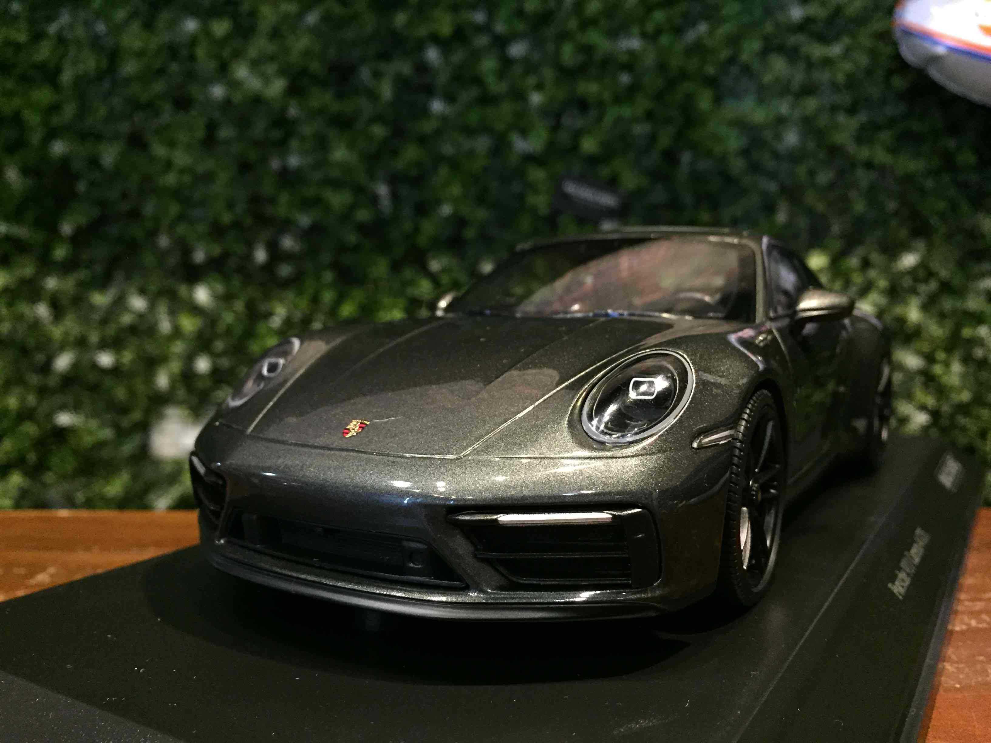 1/18 Minichamps Porsche 911 (992) Carrera GTS 155063101【MGM】