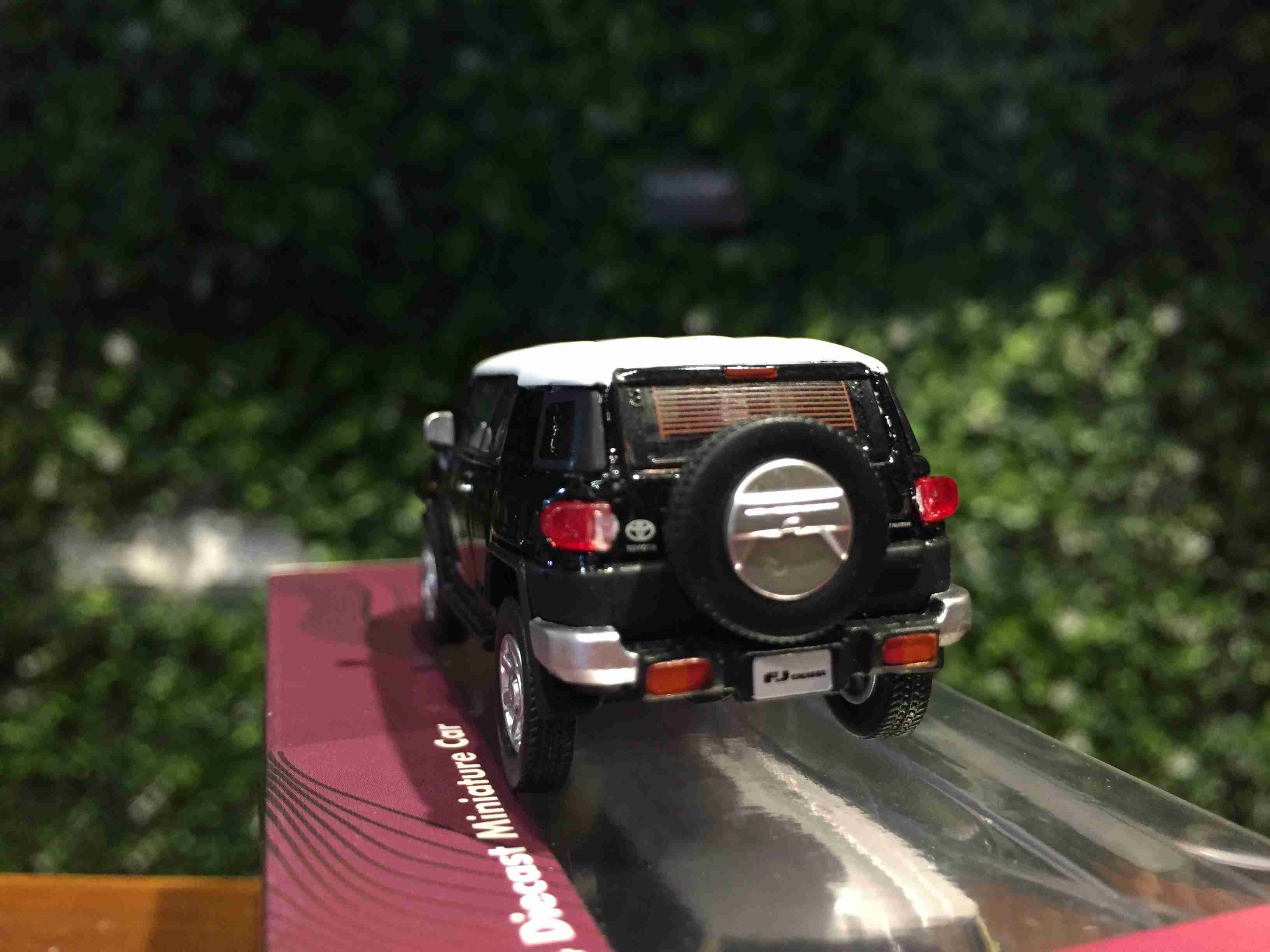 1/64 BM Creations Toyota FJ Cruiser Black 64B0139【MGM】