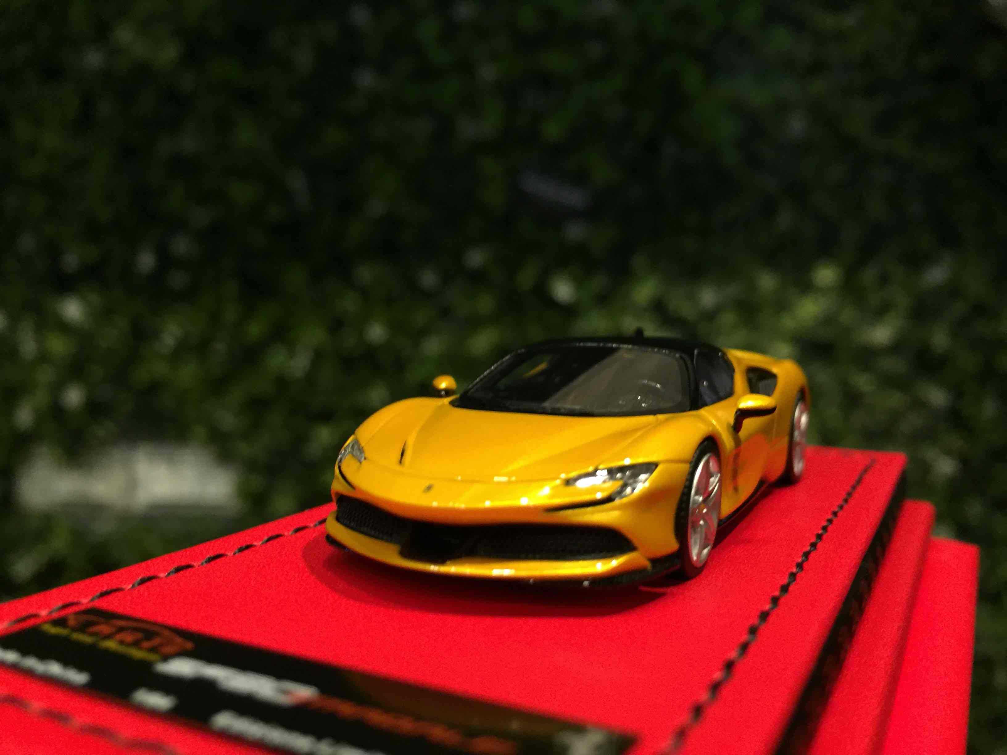 1/64 ART Ferrari SF90 Stradale Spider Gold Hardtop【MGM】