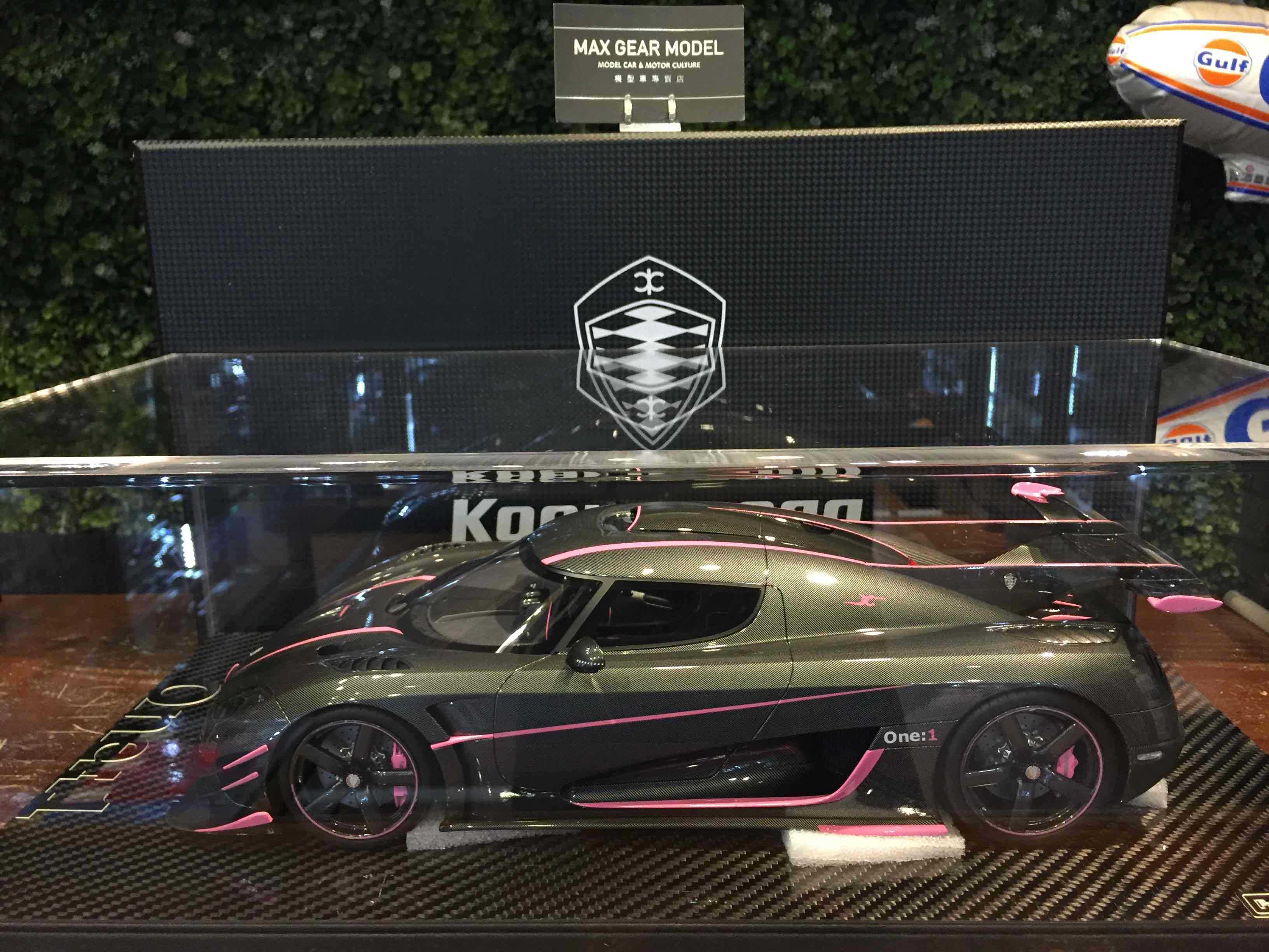 1/12 FrontiArt Koenigsegg One 1 Carbon Pink F088-55【MGM】