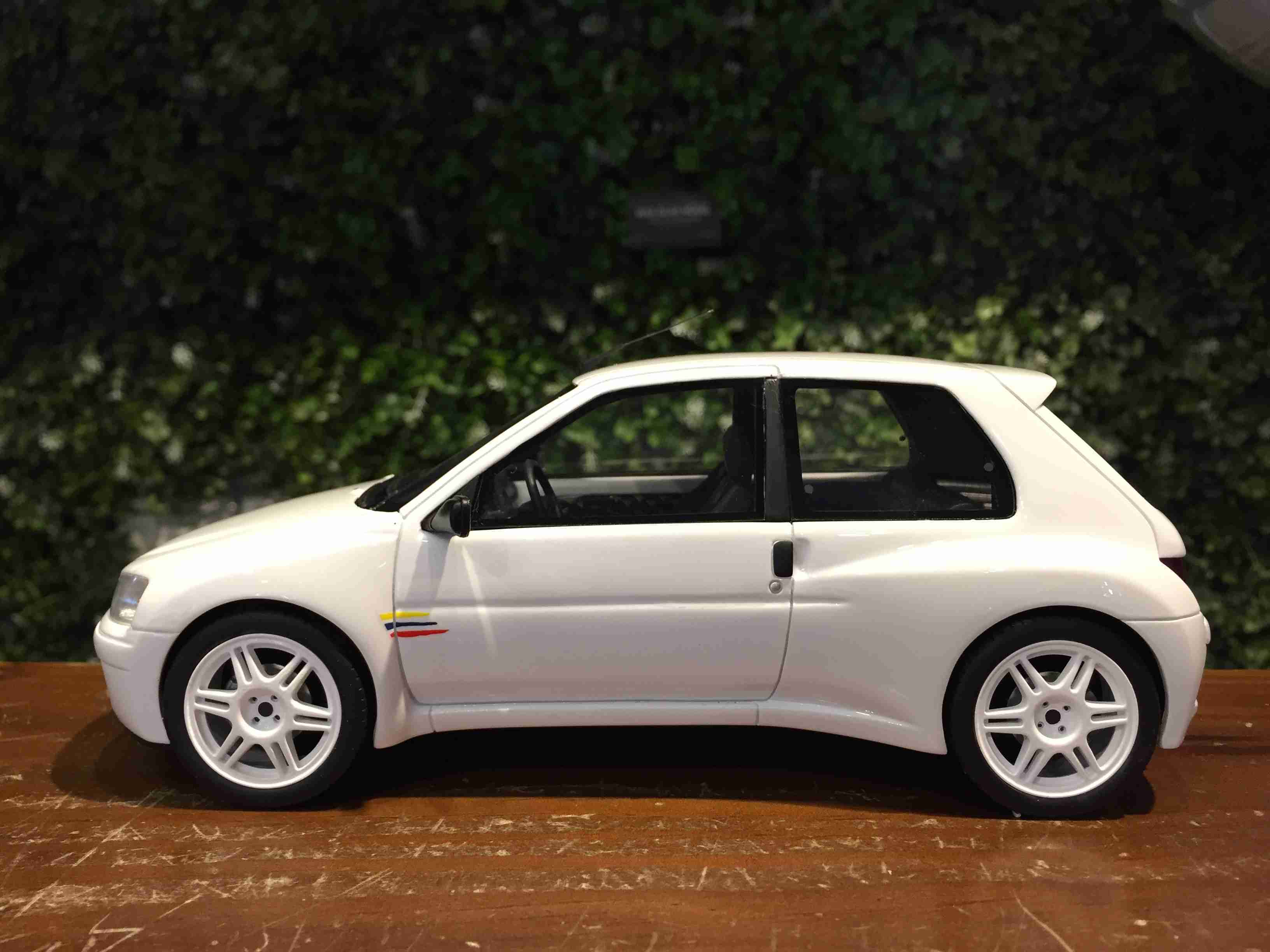 1/18 Otto Peugeot 106 Maxi Dimma Blanc Banquise OT393【MGM】