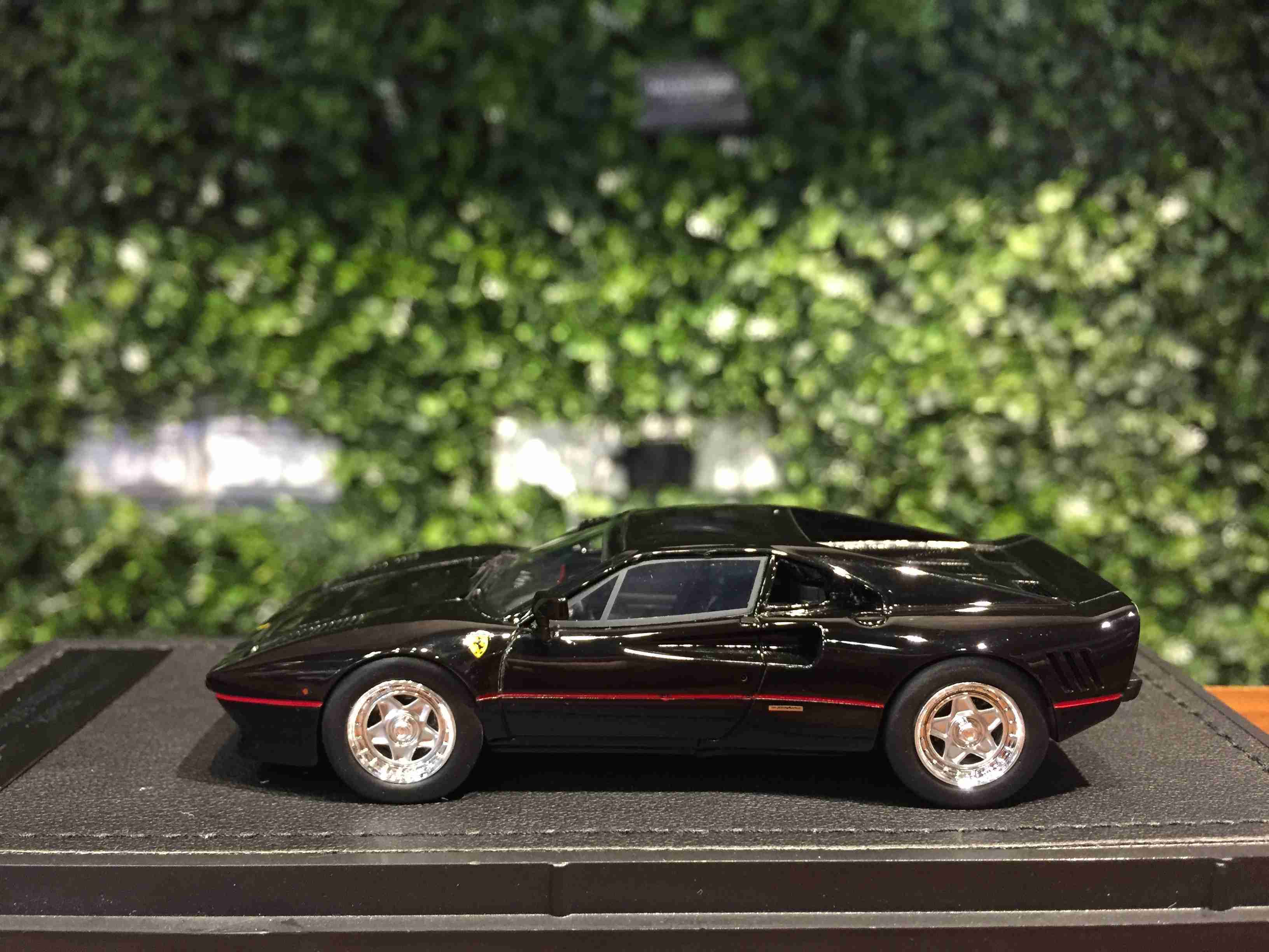 1/43 Top Marques Ferrari 288 GTO Black TM4325C【MGM】 - Max Gear 