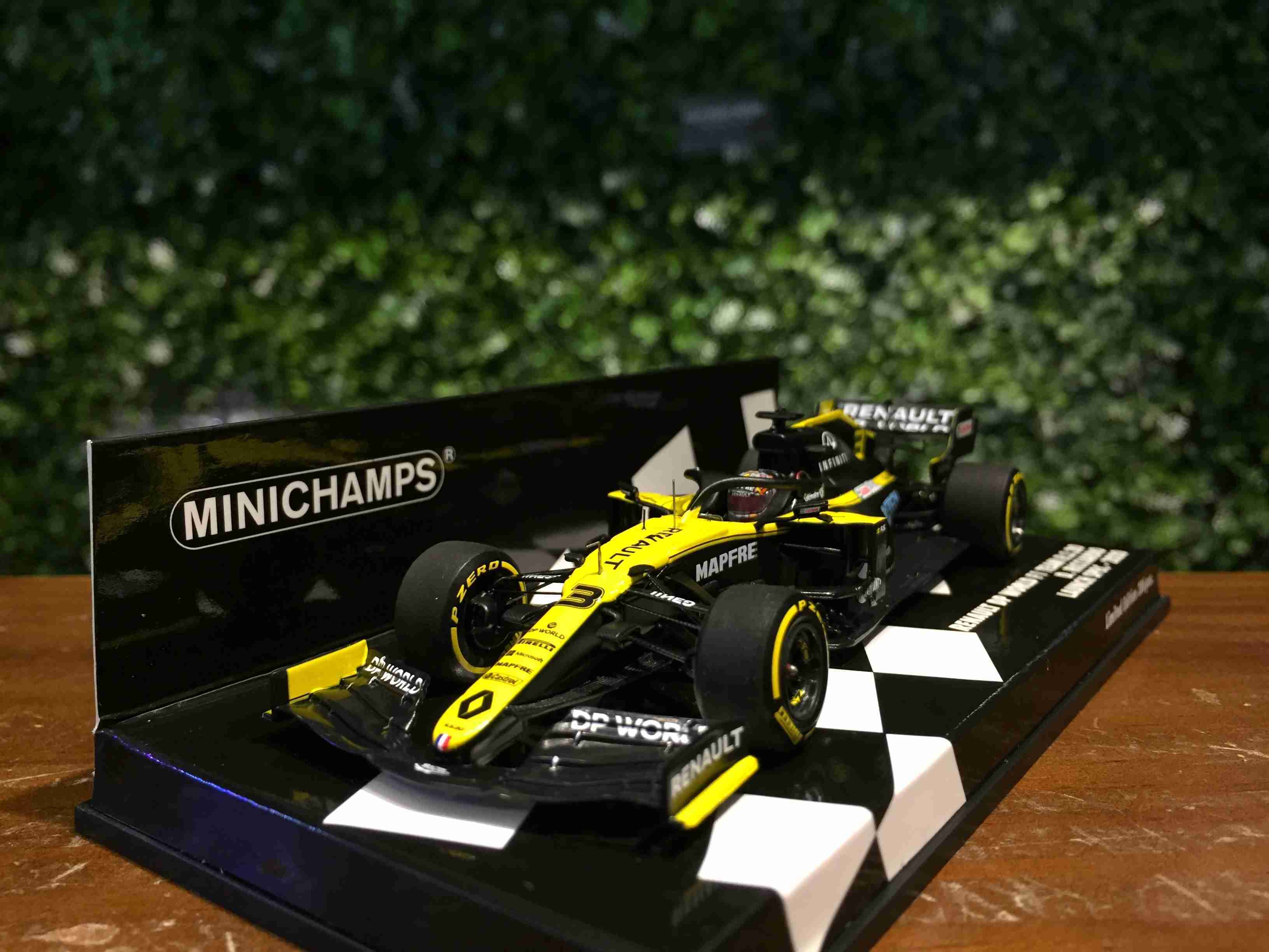 1/43 Minichamps Renault F1 RS20 D.Ricciardo 417200003【MGM】