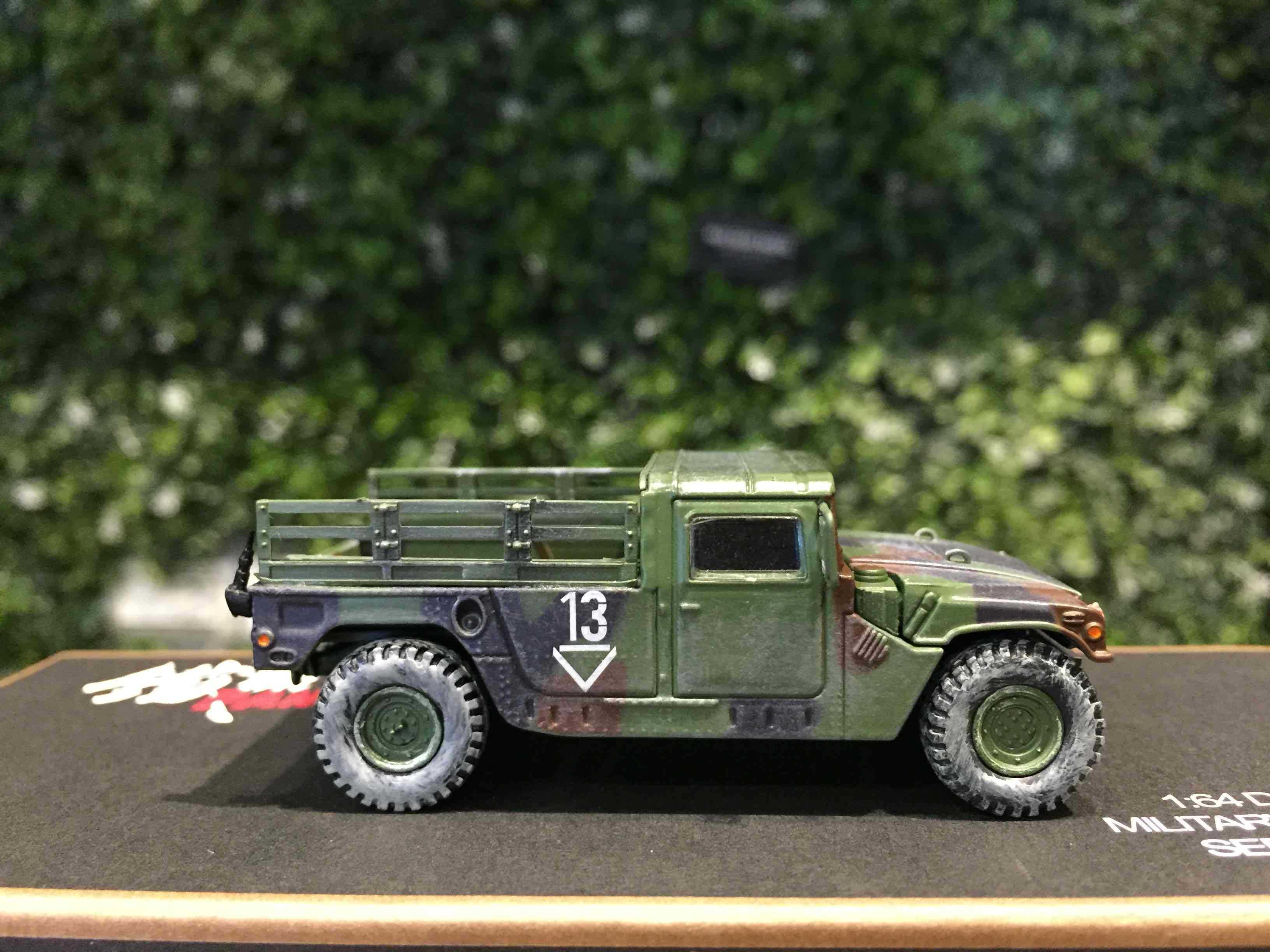 1/64 Panzerkampf Hummer HUMVEE Military Green 12502AB【MGM】