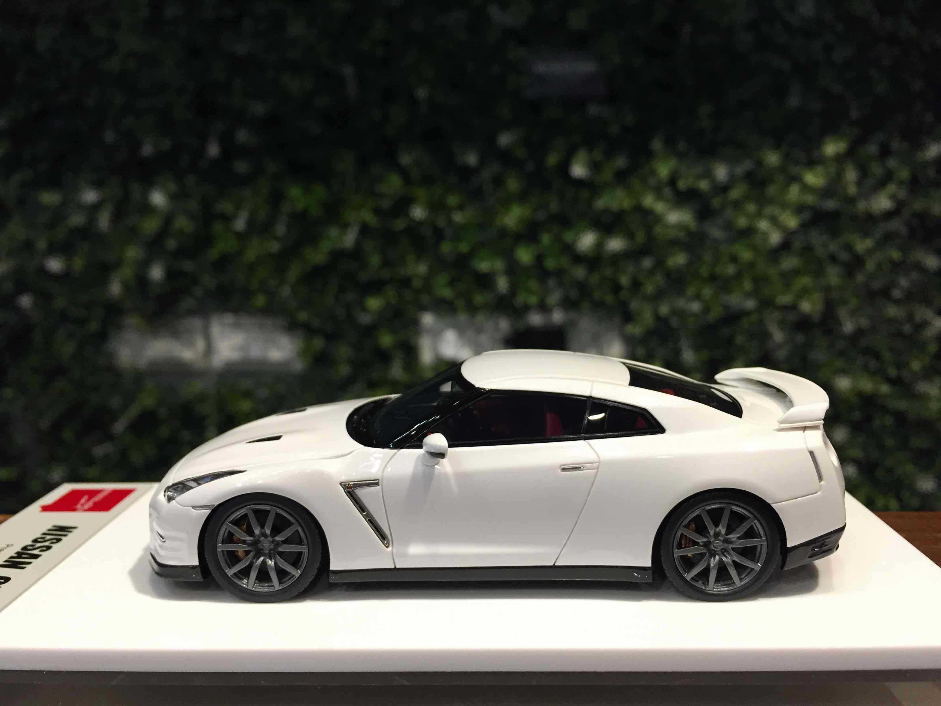 1/43 MakeUp Nissan GT-R R35 2014 Premium Edition EM414B【MGM】