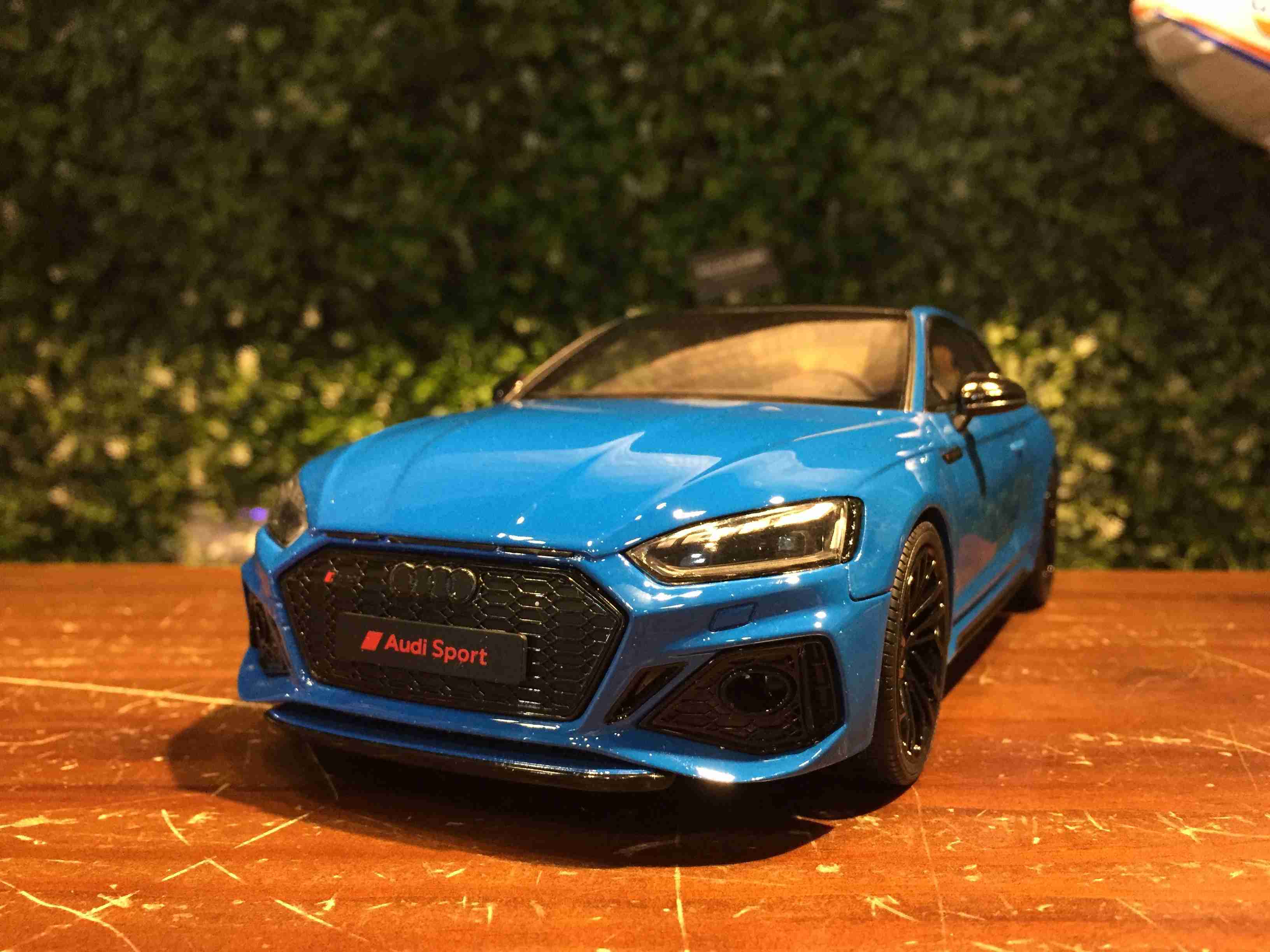 1/18 GT Spirit Audi RS5 Coupe Blue GT311【MGM】
