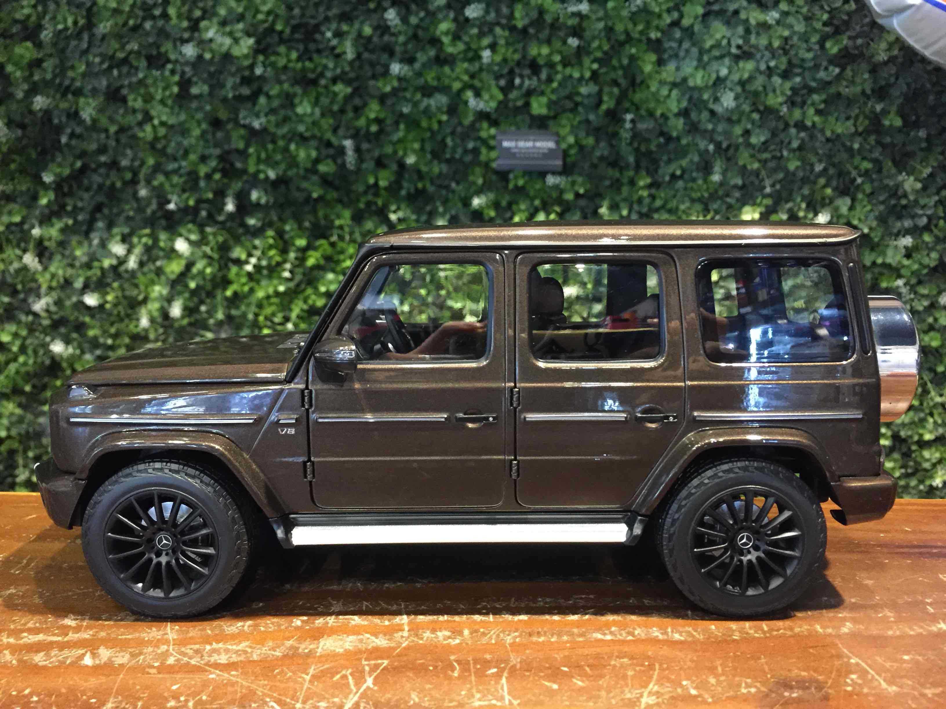 1/18 Minichamps Mercedes-Benz G-Class (W464) 110037102【MGM】