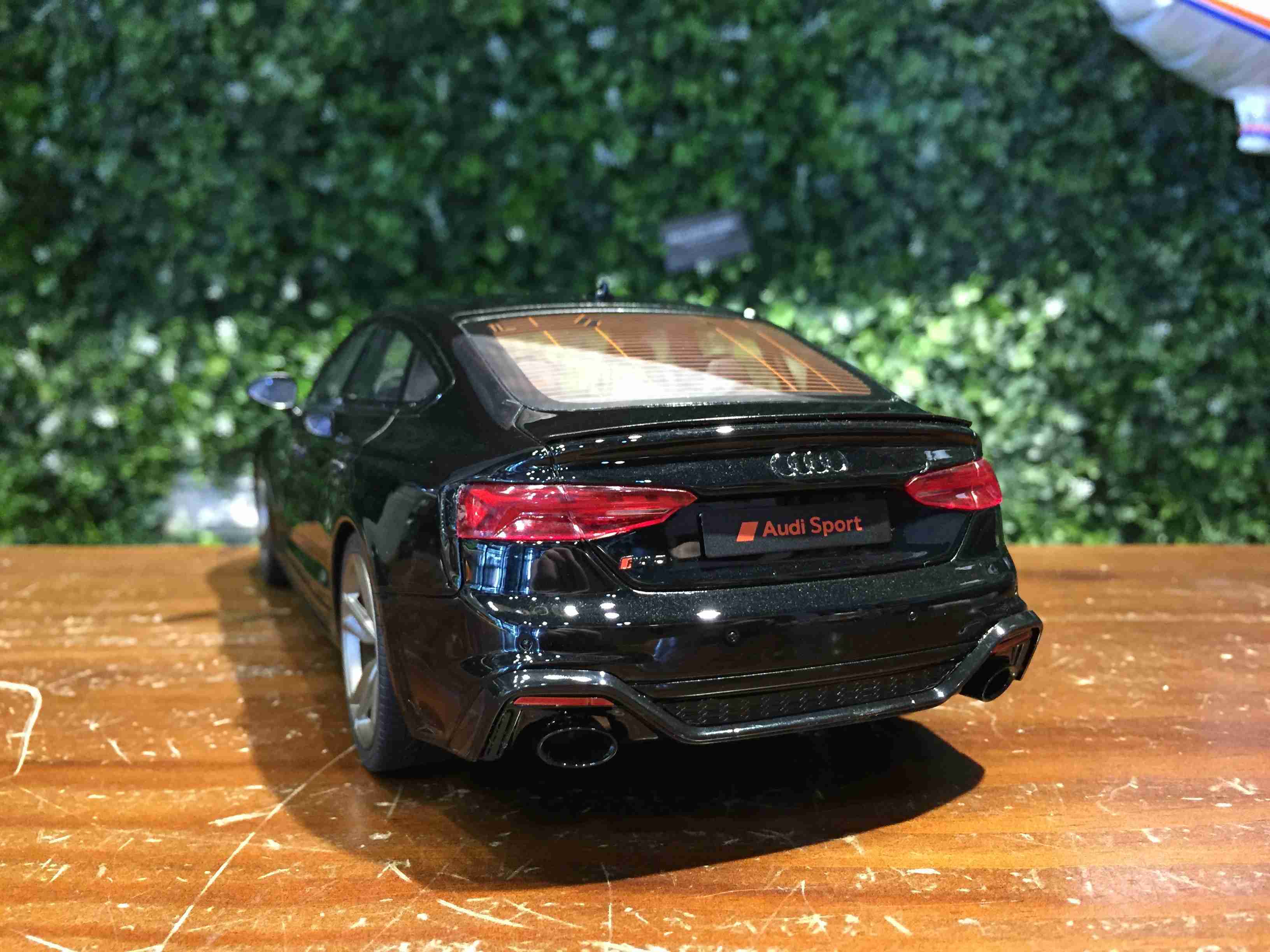 1/18 GT Spirit Audi RS5 (B9) Sportback Black 2020 GT312【MGM】