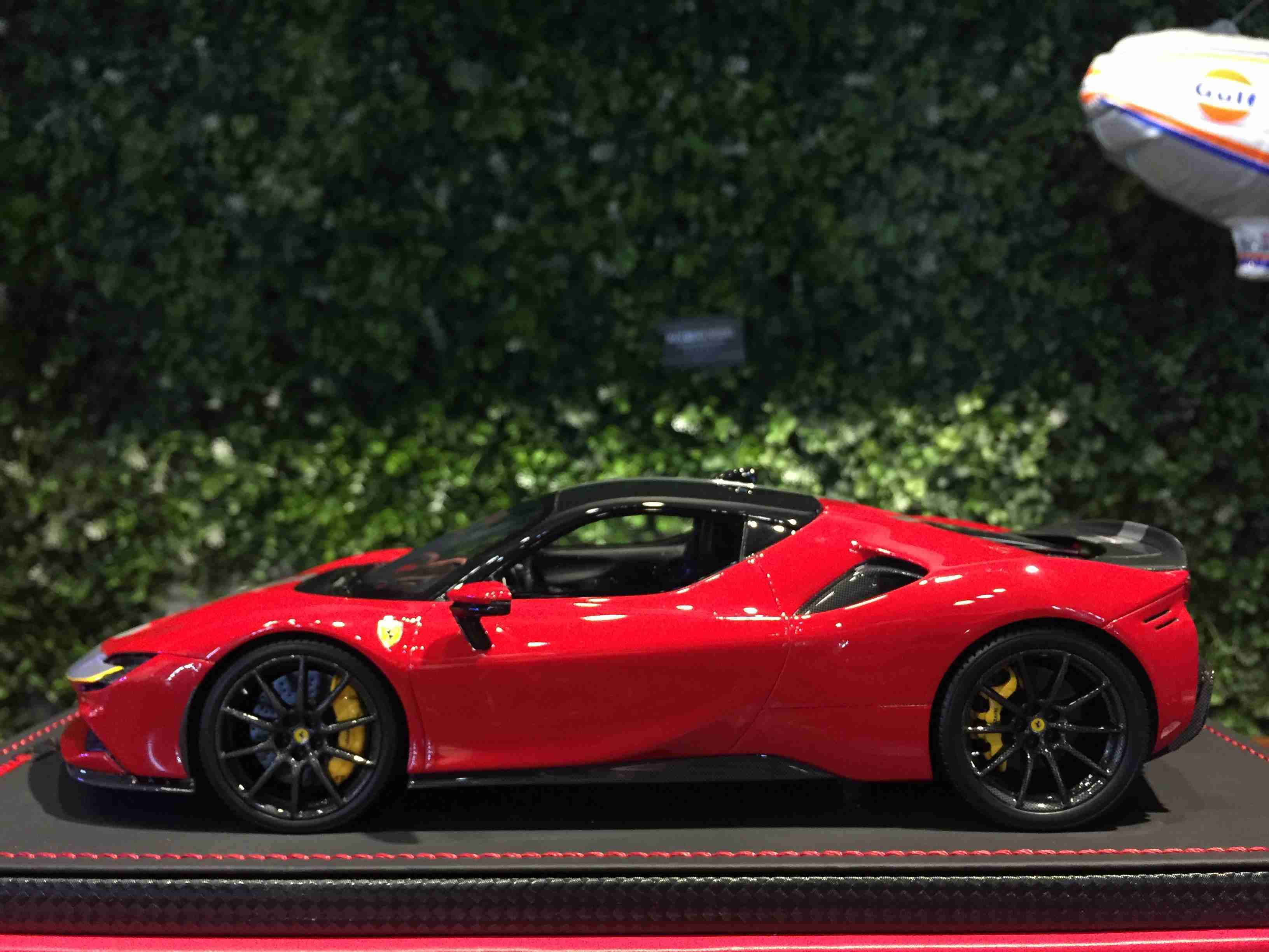 1/18 MR Ferrari SF90 Stradale Rosso Corsa FE028D【MGM】