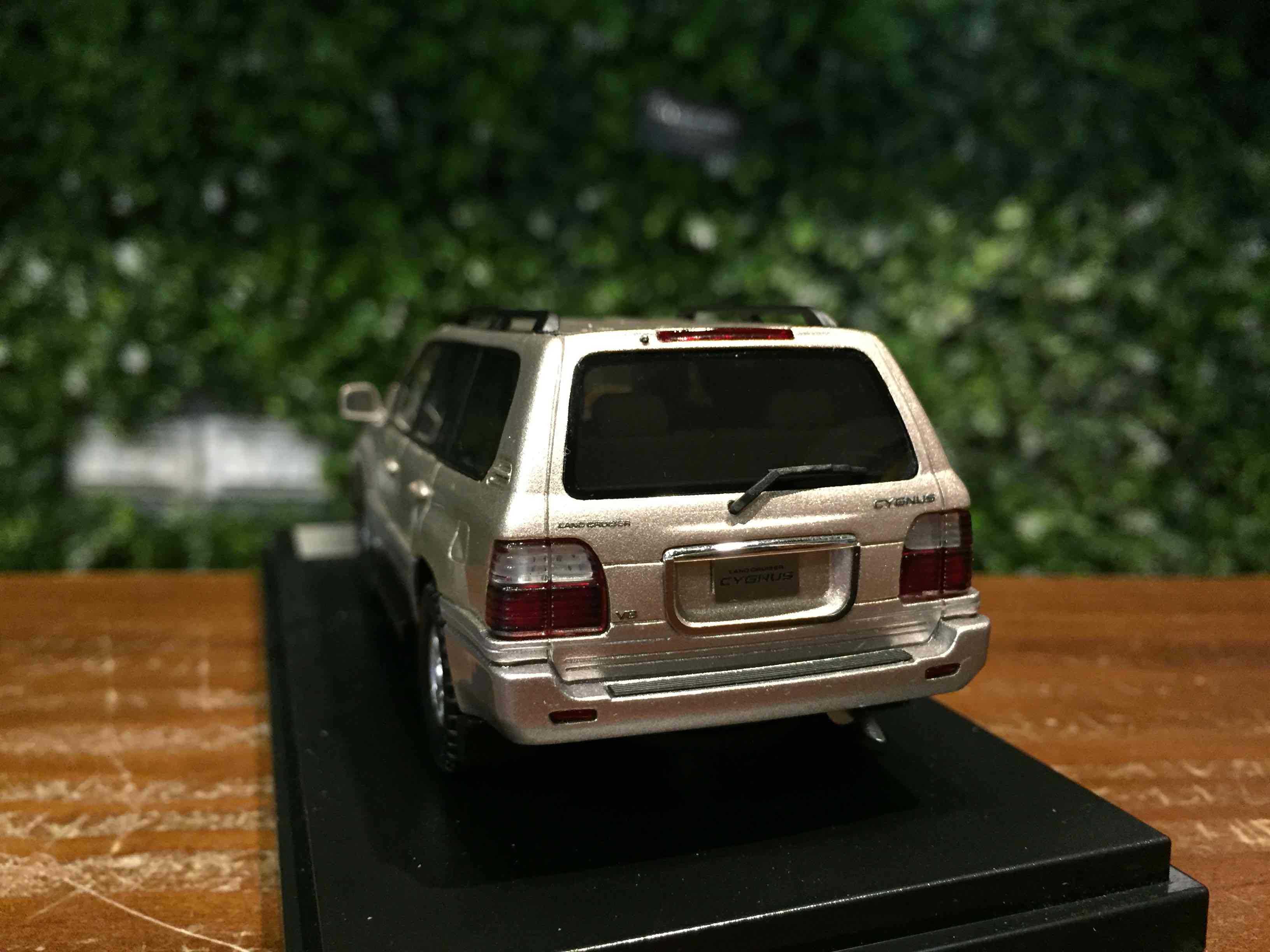 1/43 Hi-Story Toyota Land Cruiser (LX470) 2001 HS439BG【MGM】