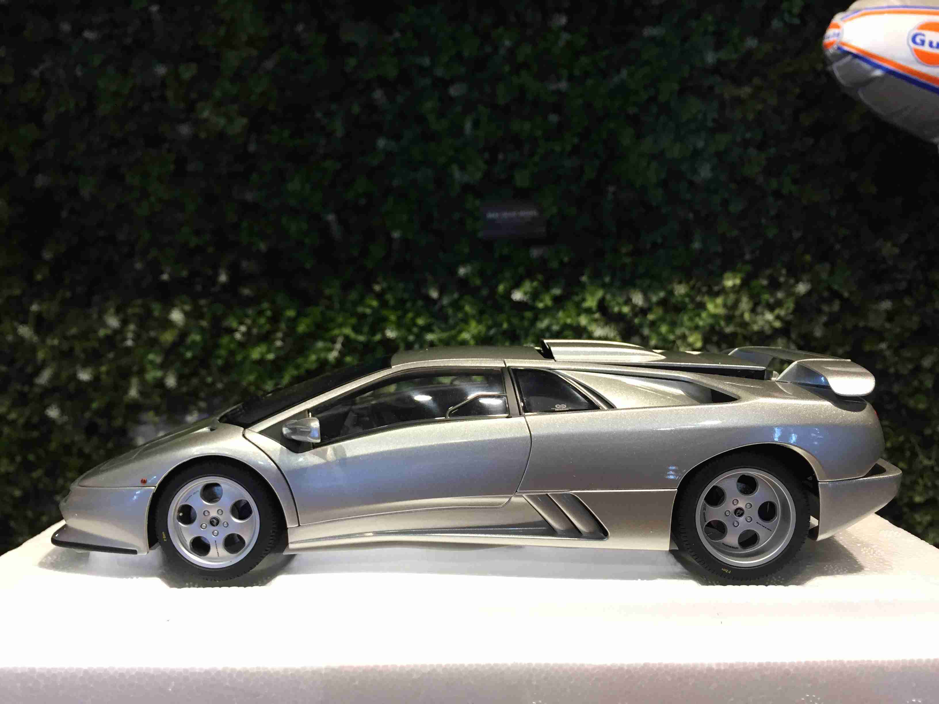 1/18 AUTOart Lamborghini Diablo SE30 Jota Silver 79143【MGM】