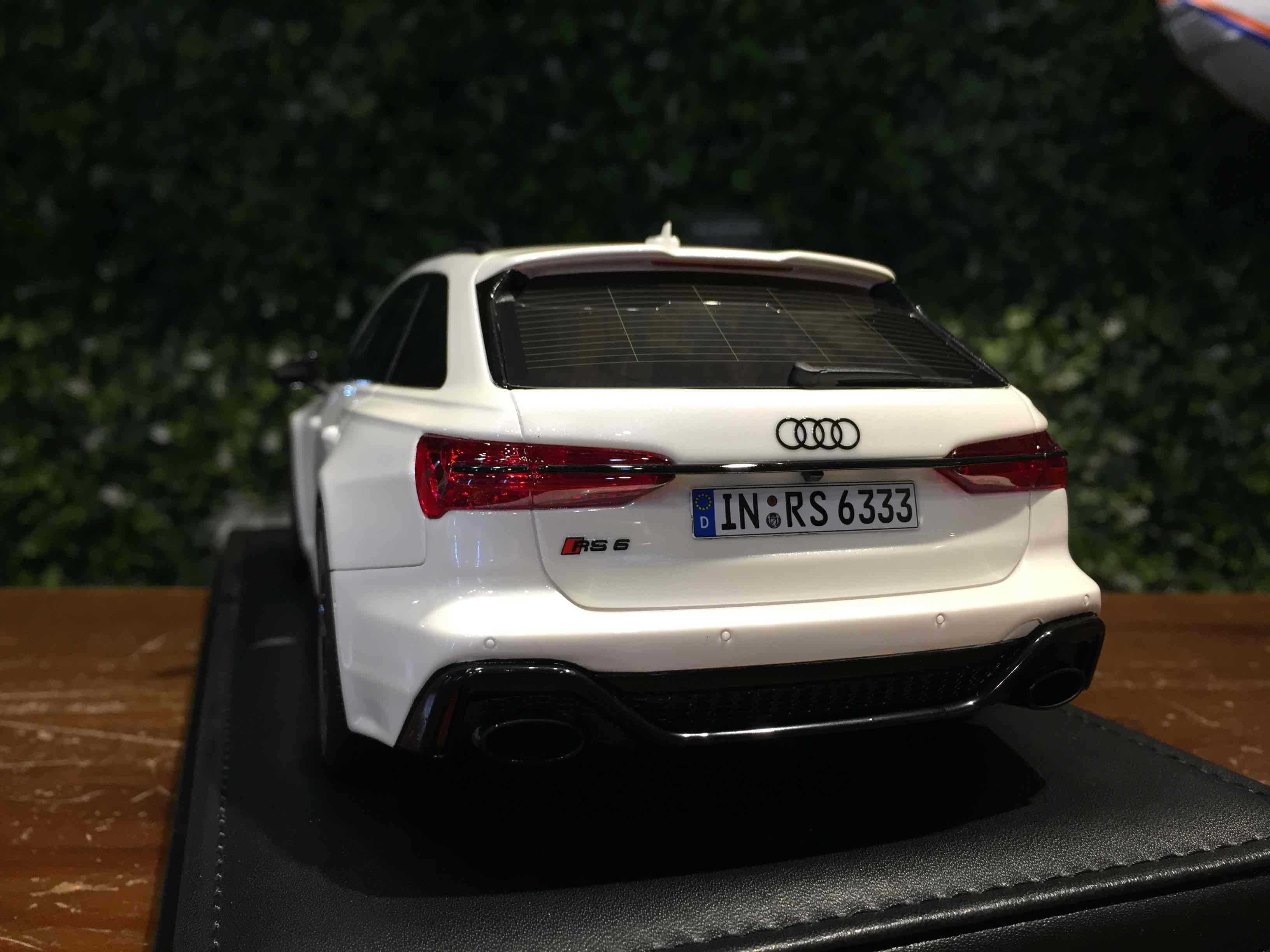 1/18 Motorhelix Audi RS6 Avant (C8) Pearl White【MGM】