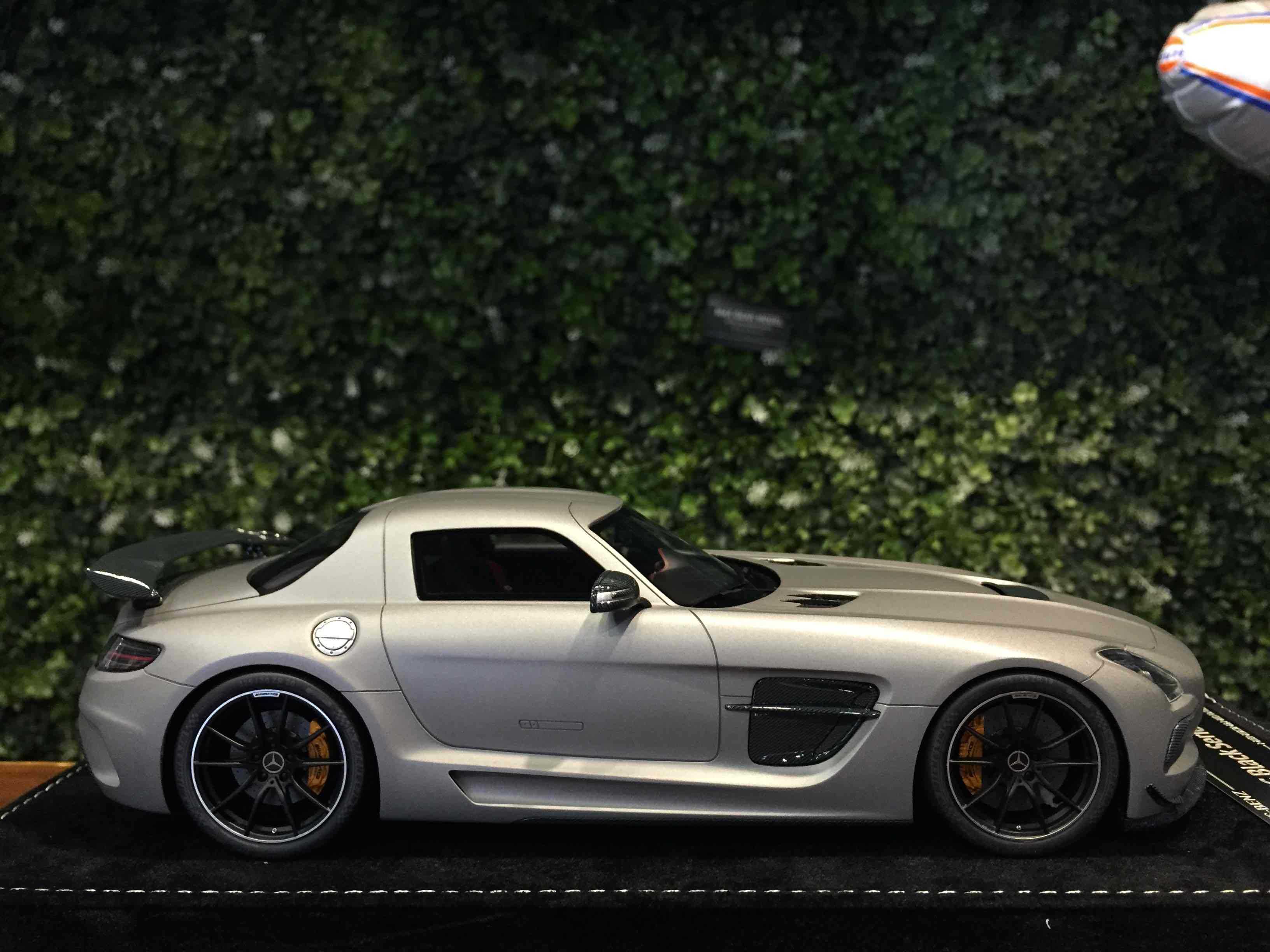 1/18 HH Model Mercedes-AMG SLS Black Series 18HHSLS02【MGM】