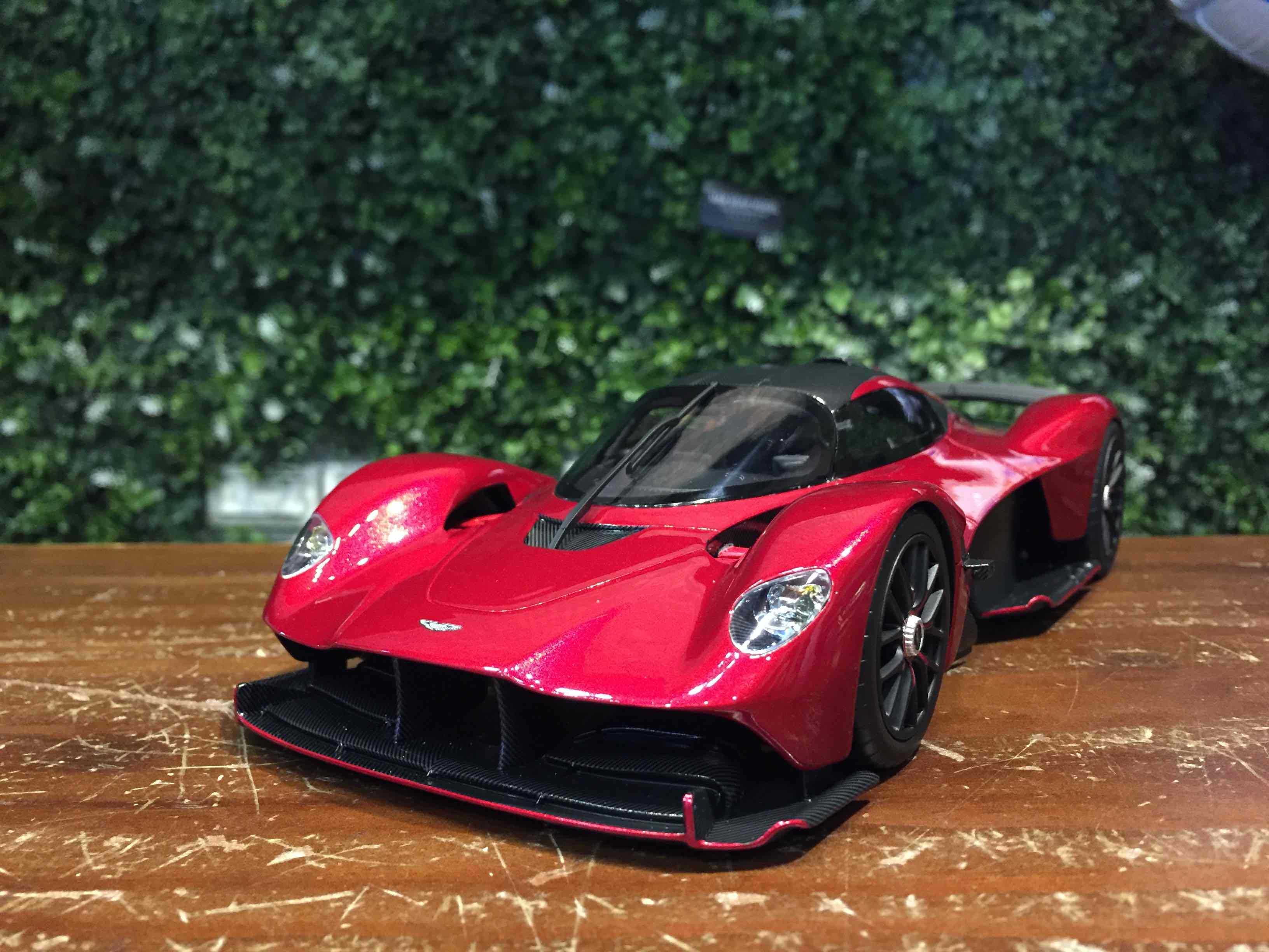 1/18 TopSpeed Aston Martin Valkyrie Hyper Red TS0539【MGM】