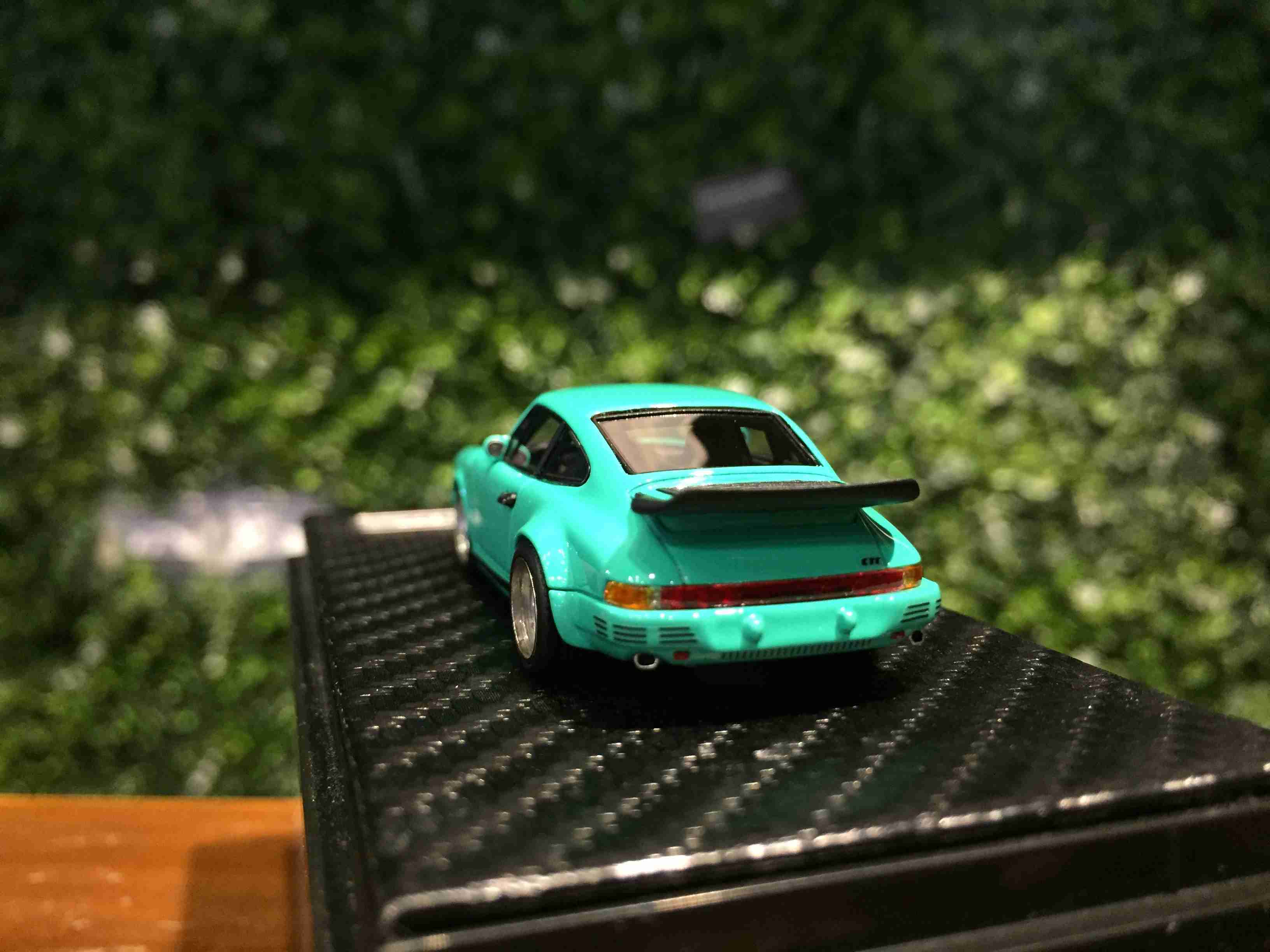 1/64 YM-Model RUF CTR Porsche 911 (964) Mint Green【MGM】