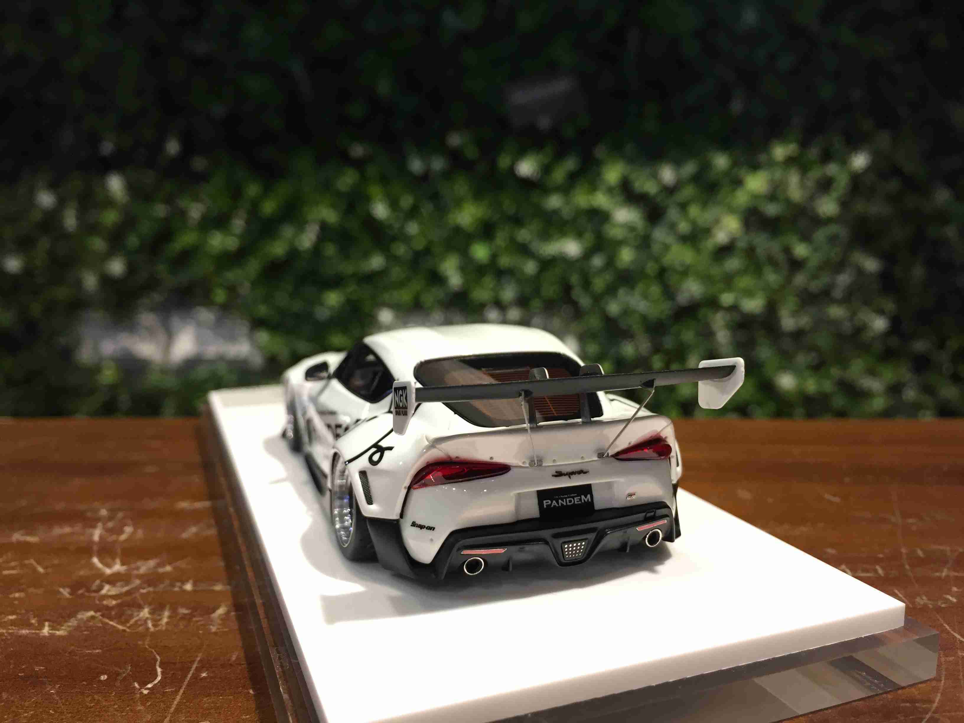 1/43 MakeUp Pandem GR Supra Ver 1.5 Pearl White RB007A【MGM】