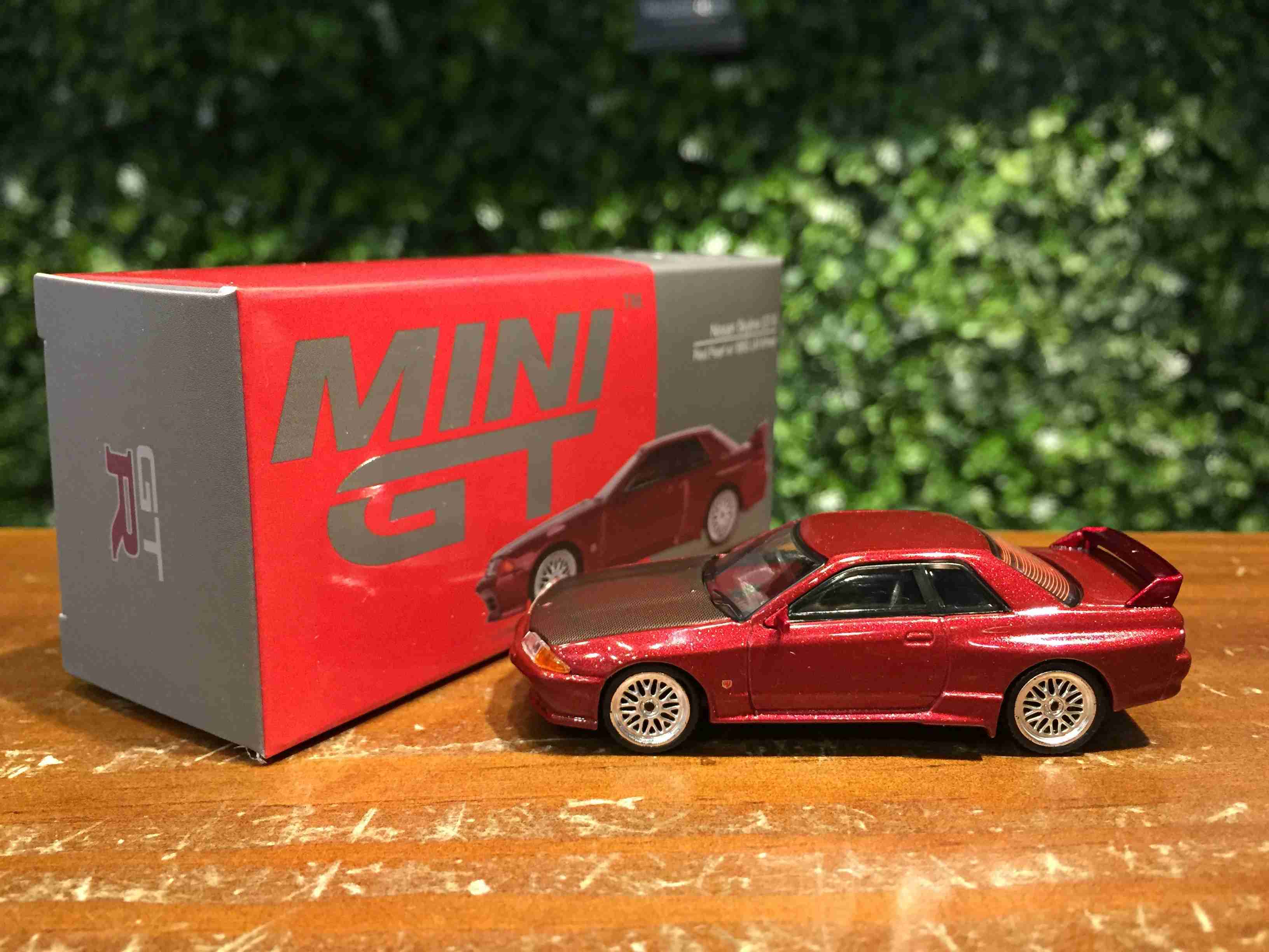 1/64 MiniGT Nissan Skyline GT-R (R32) Red MGT00295R【MGM】