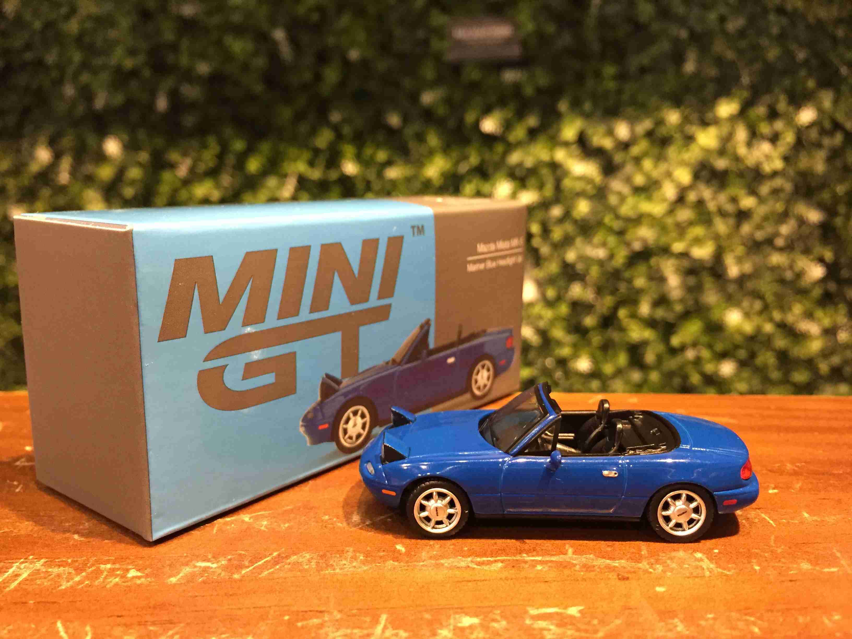 1/64 MiniGT Mazda Miata MX-5 (NA) Blue MGT00331L【MGM】