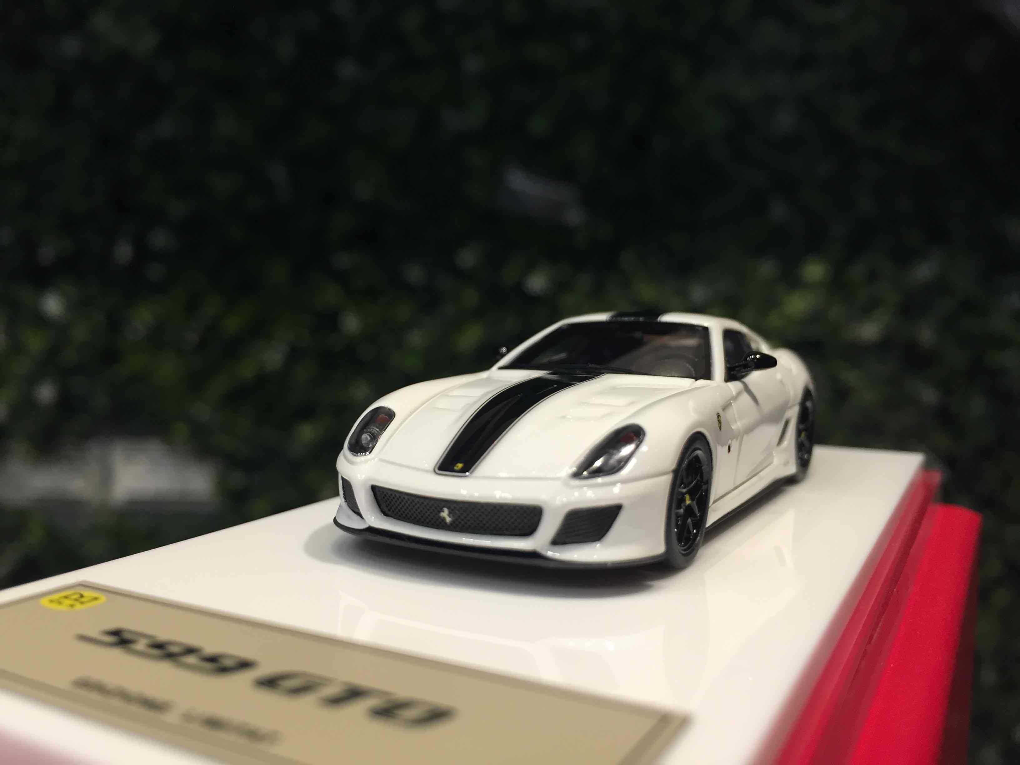 1/64 DMH Ferrari 599 GTO Pearl White DM64A005【MGM】