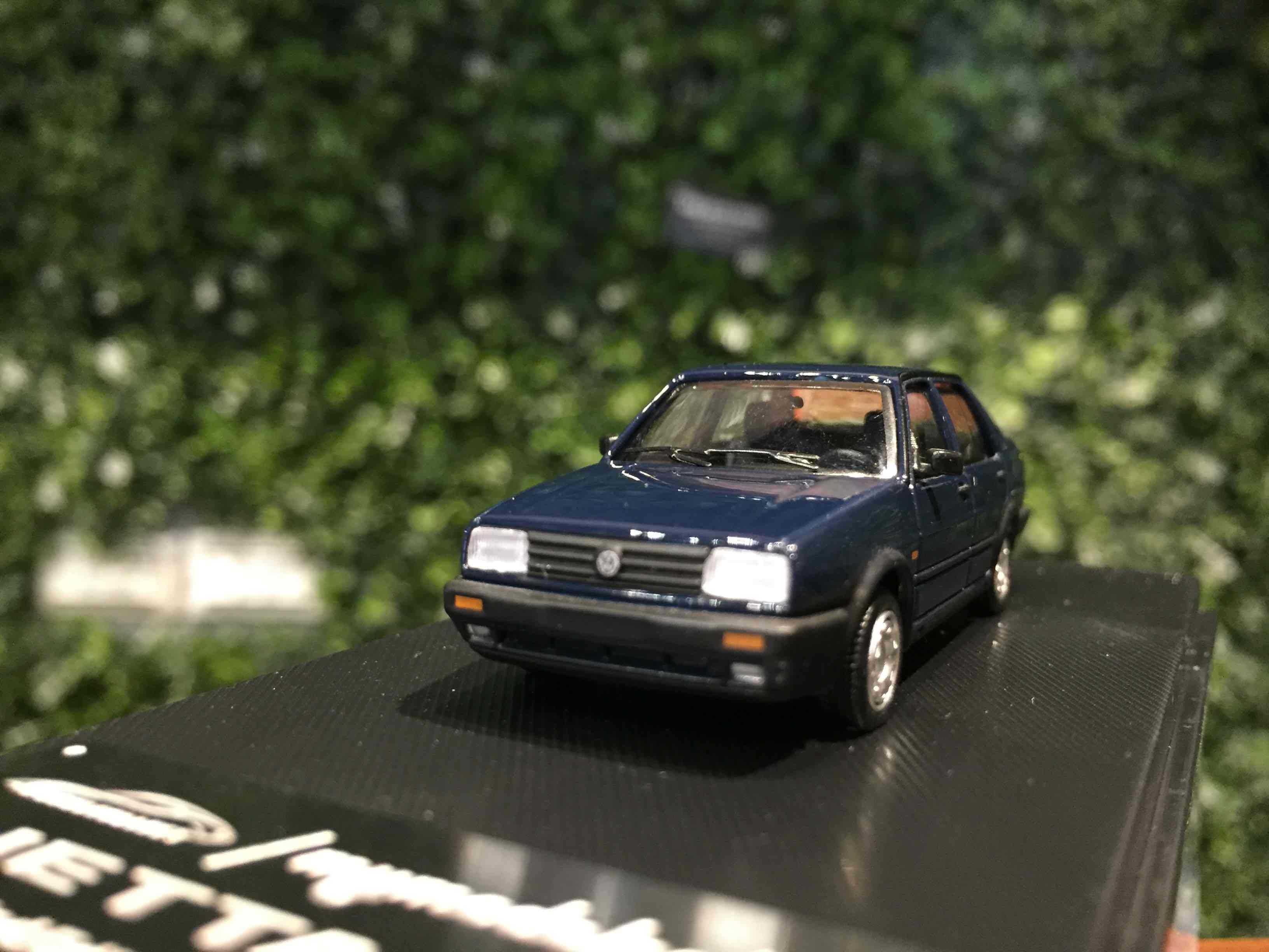 1/64 MC Volkswagen VW Jetta GT Dark Blue【MGM】