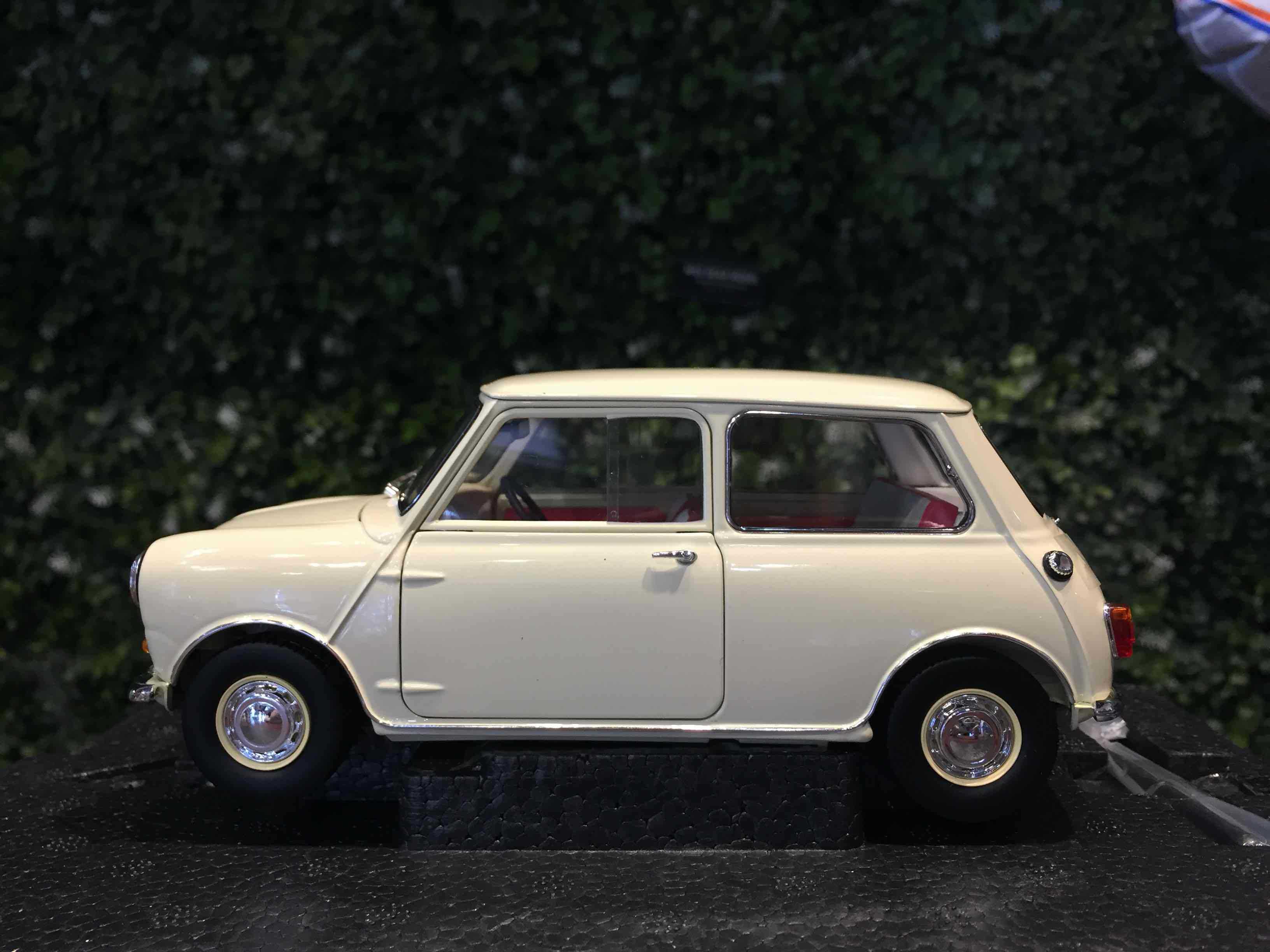 1/18 Kyosho Morris Mini Minor White 08964W【MGM】