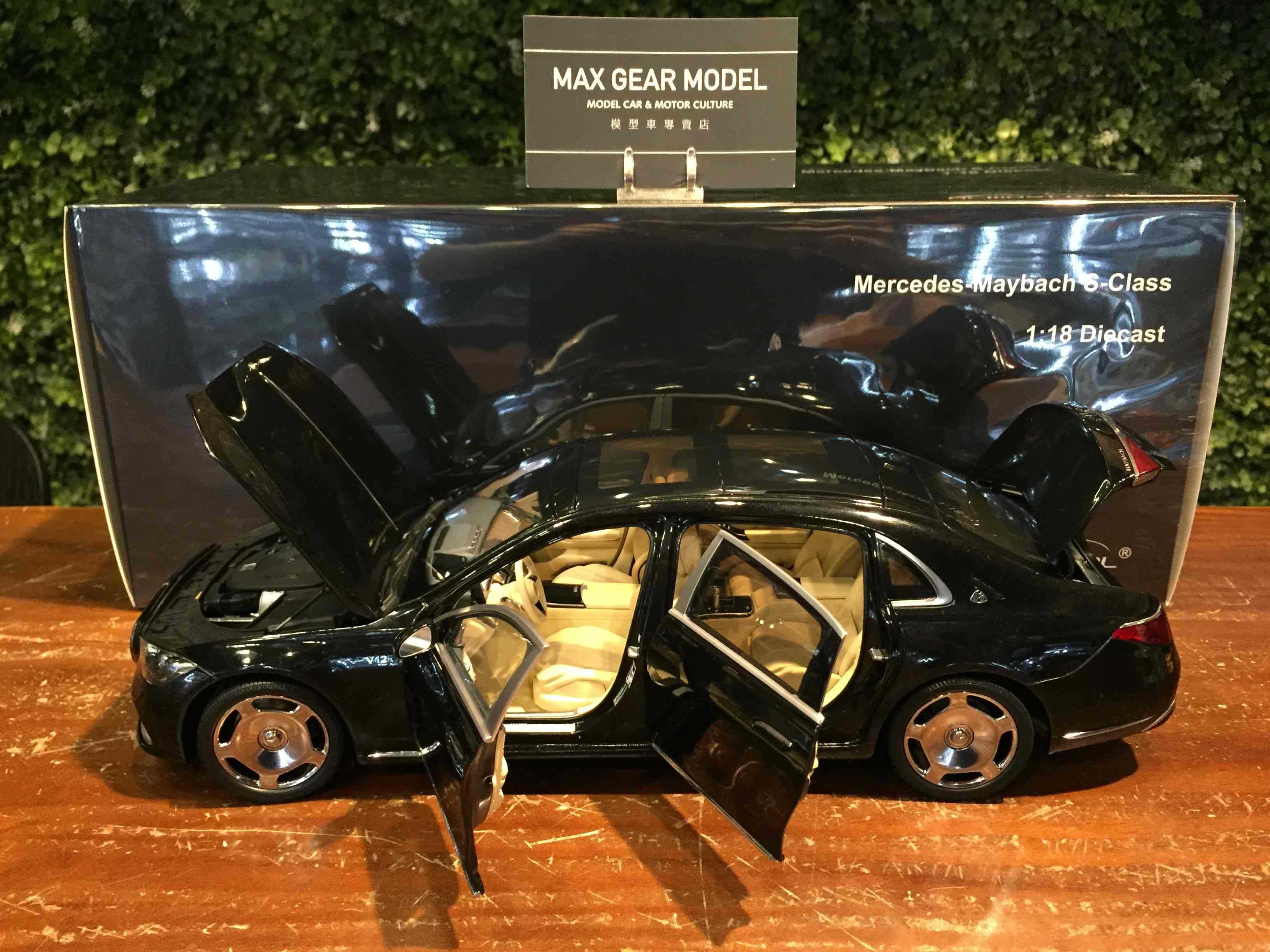 1/18 Almost Real Mercedes-Maybach S-Class 2021 820115【MGM】