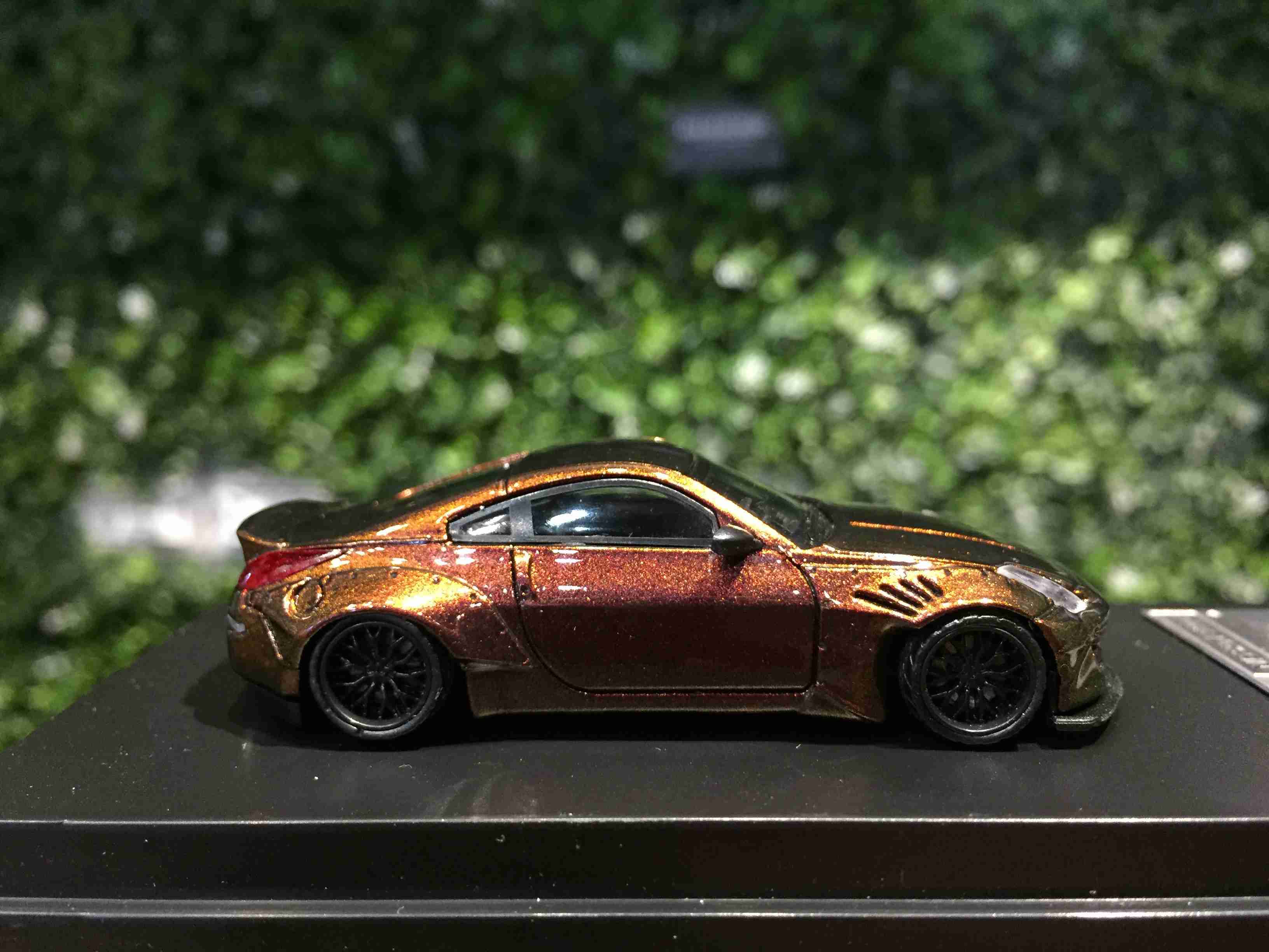 1/64 HR Pandem Nissan 350Z Chrome【MGM】