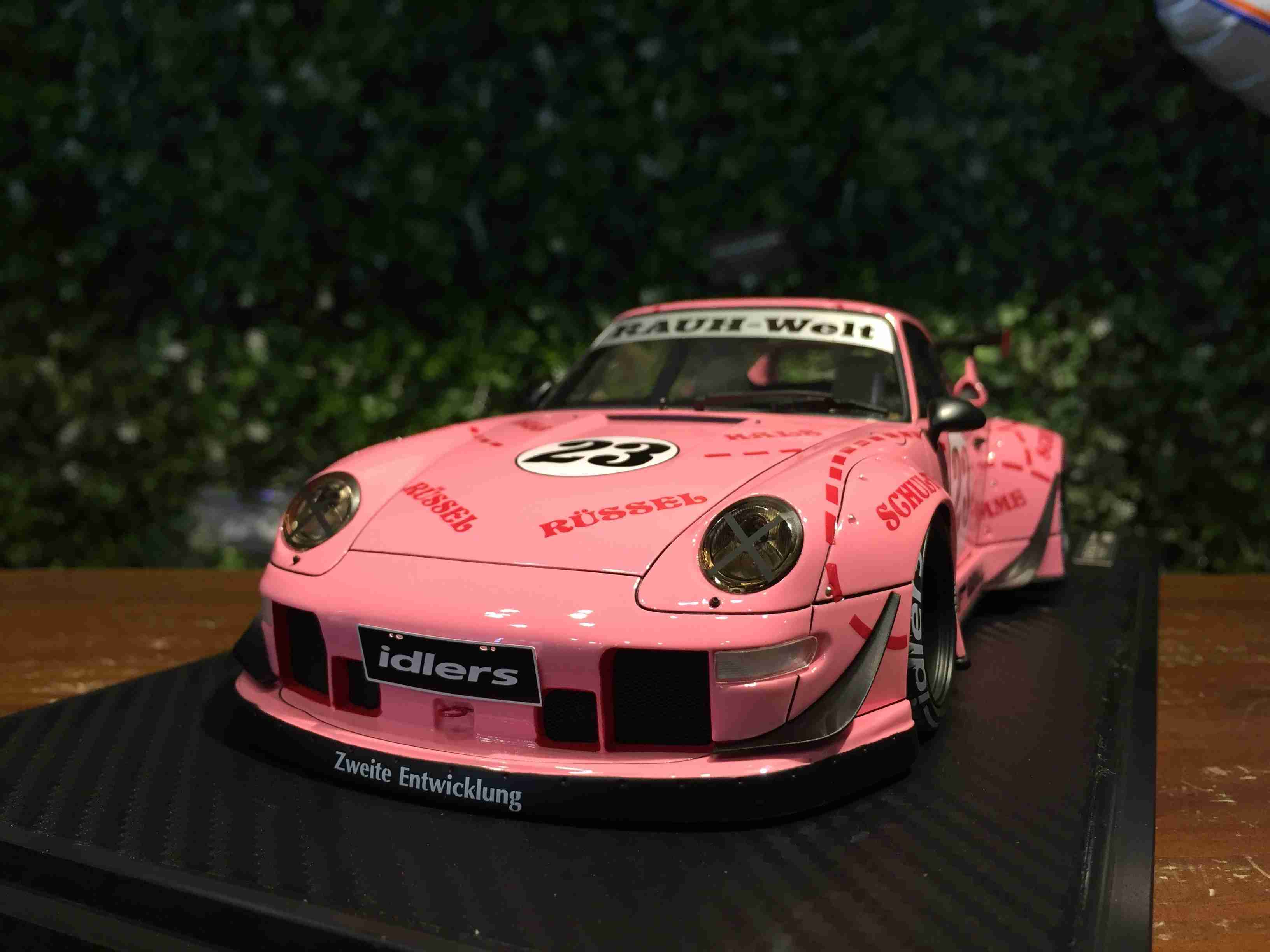 1/18 Ignition Model RWB Porsche 993 Pink Pig IG2323【MGM】