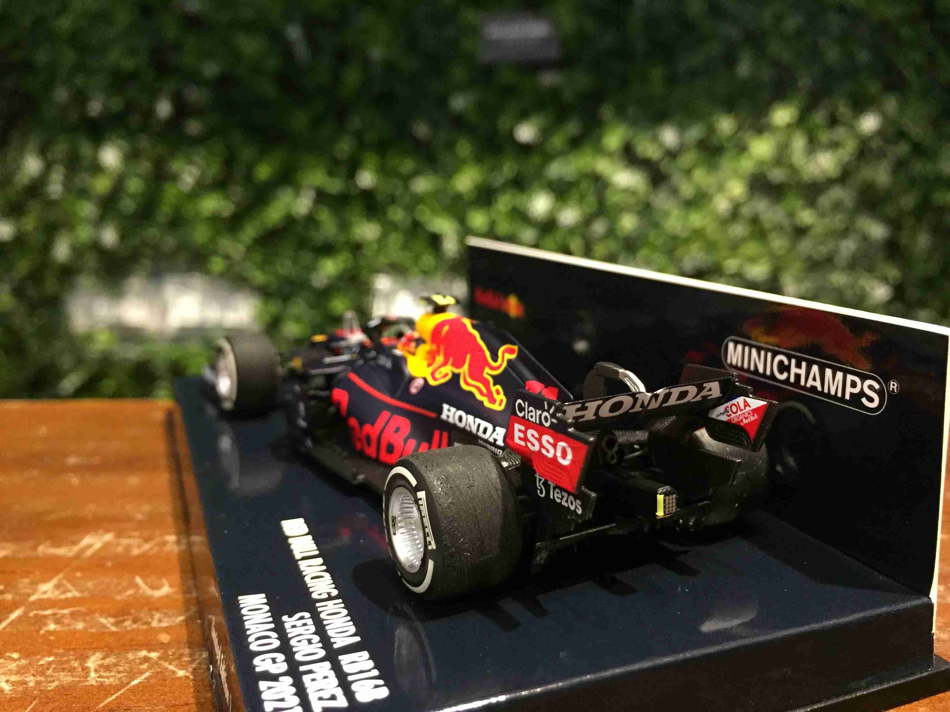 1/43 Minichamps Red Bull RB16B Sergio Perez 410210611【MGM】