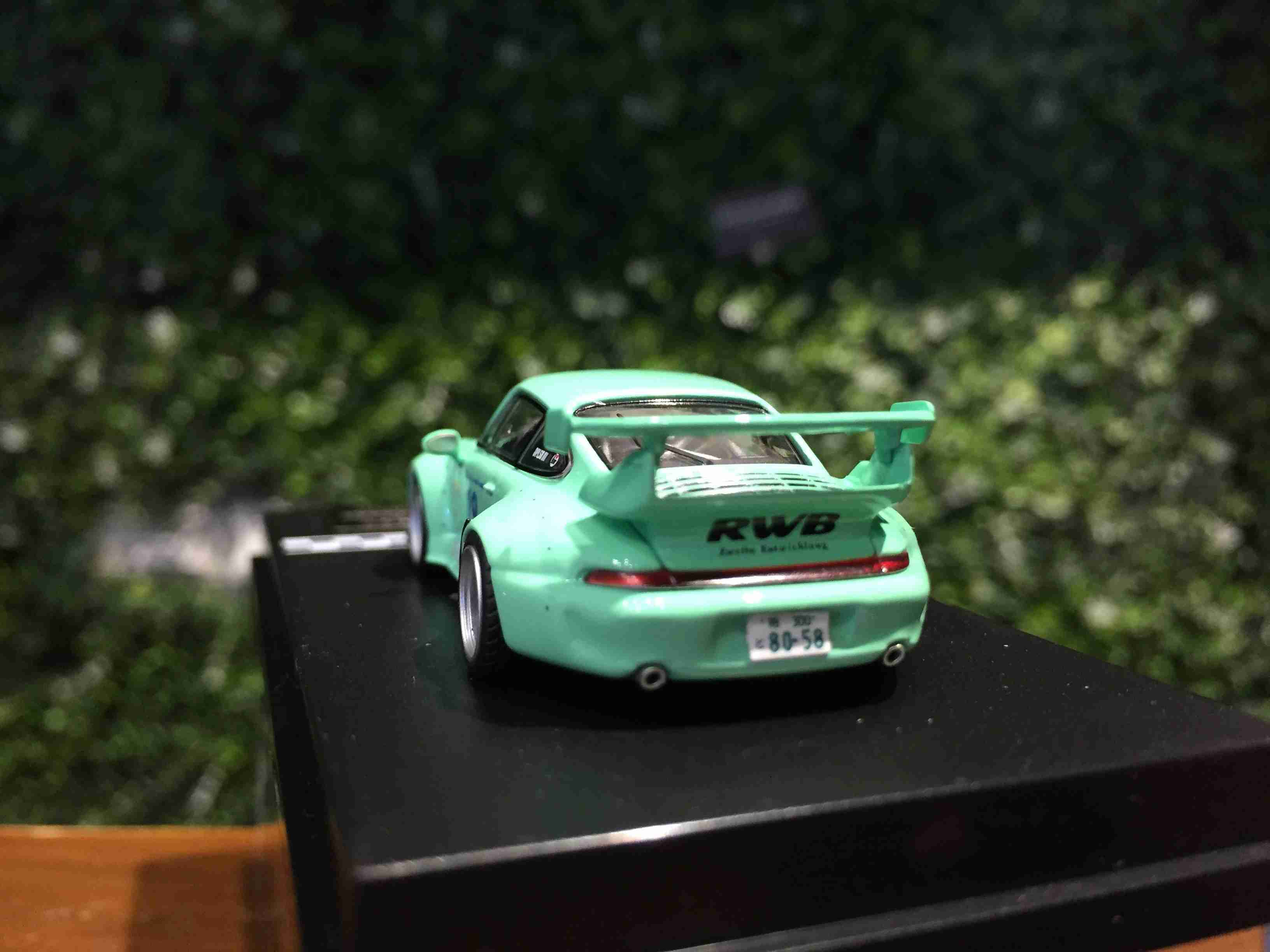 1/64 RWB RWB Porsche 911 (993) Idlers Lomianki #19 附人偶【MGM】