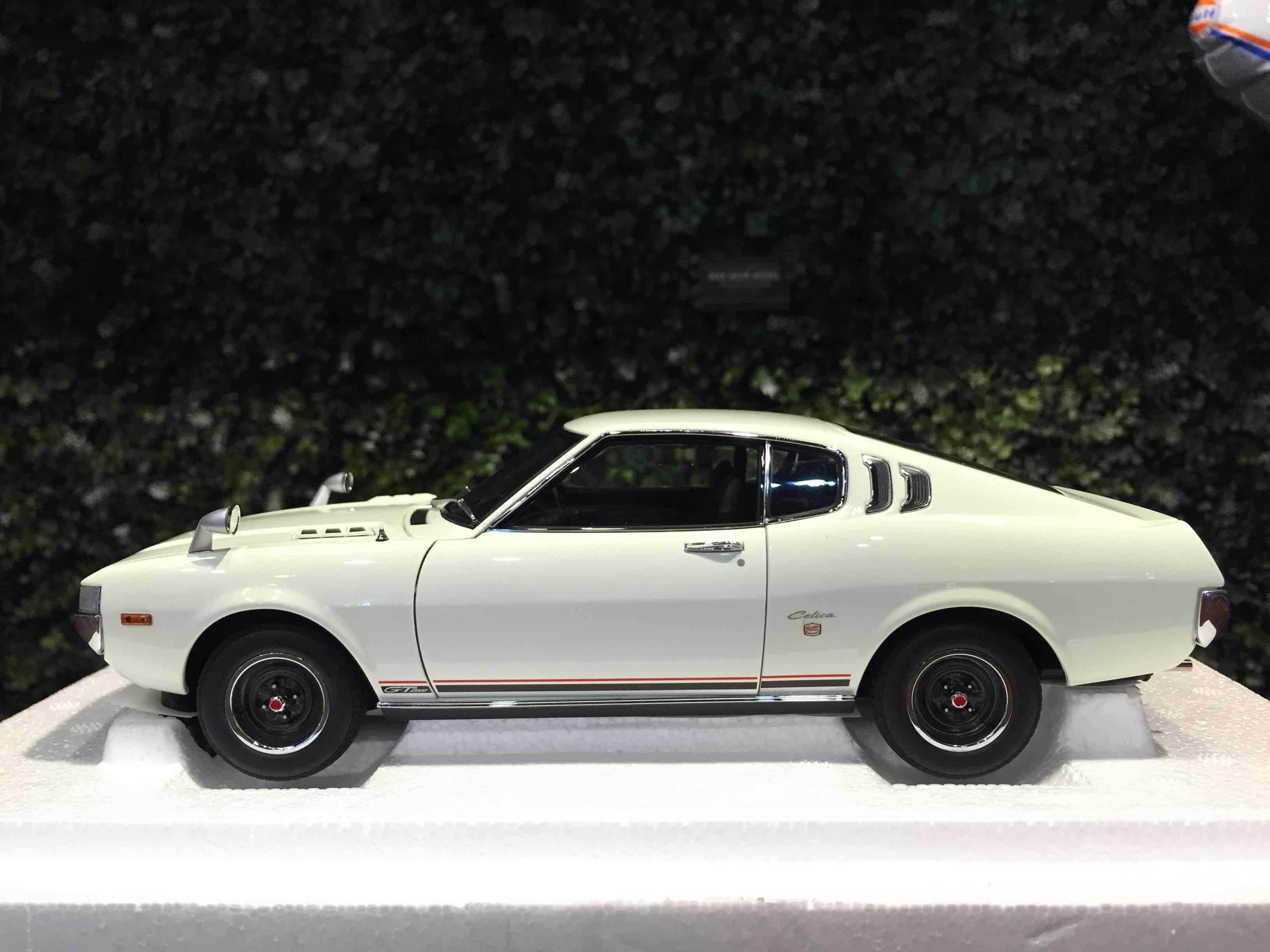 1/18 AUTOart Toyota Celica Liftback 2000GT (RA25) 78766【MGM】