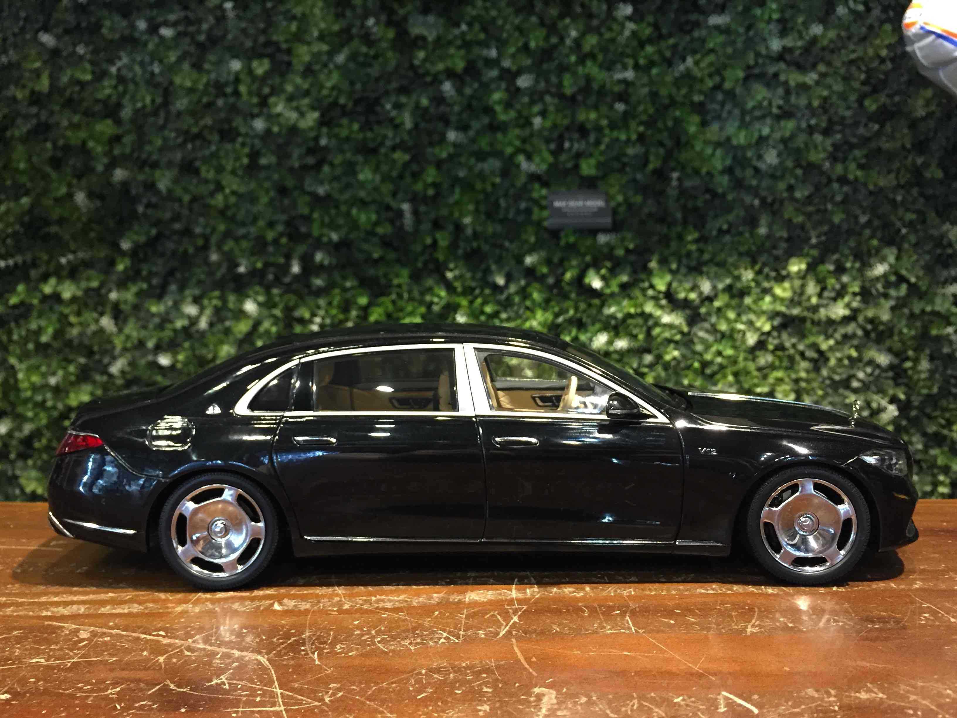 1/18 Almost Real Mercedes-Maybach S-Class 2021 820115【MGM】