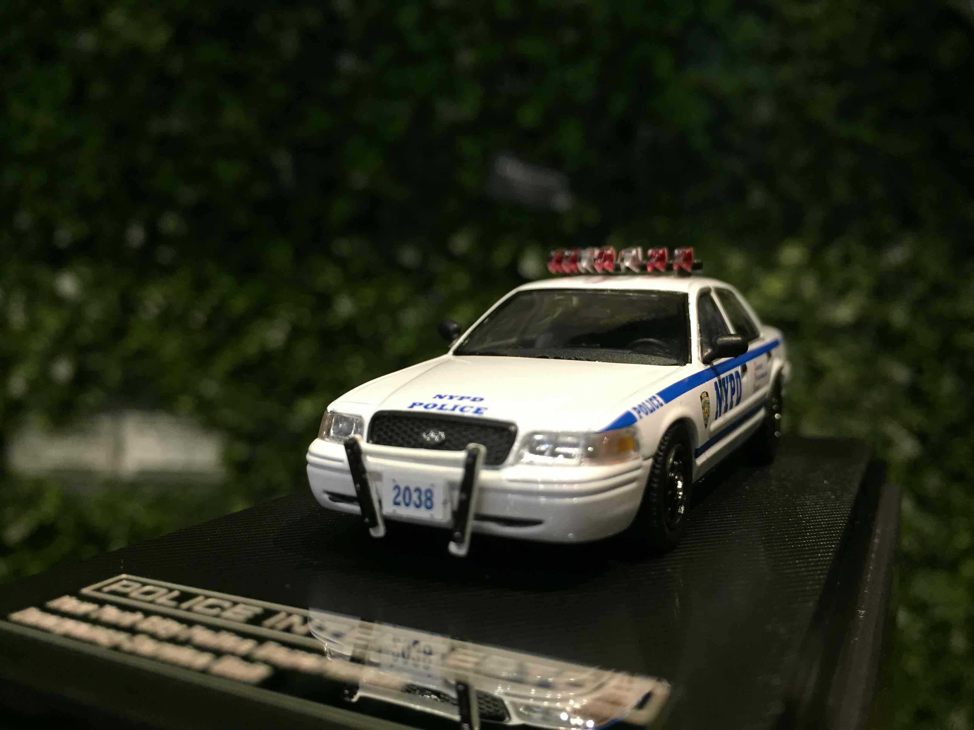 1/64 Rollin Ford CV Victoria Crown NYPD【MGM】