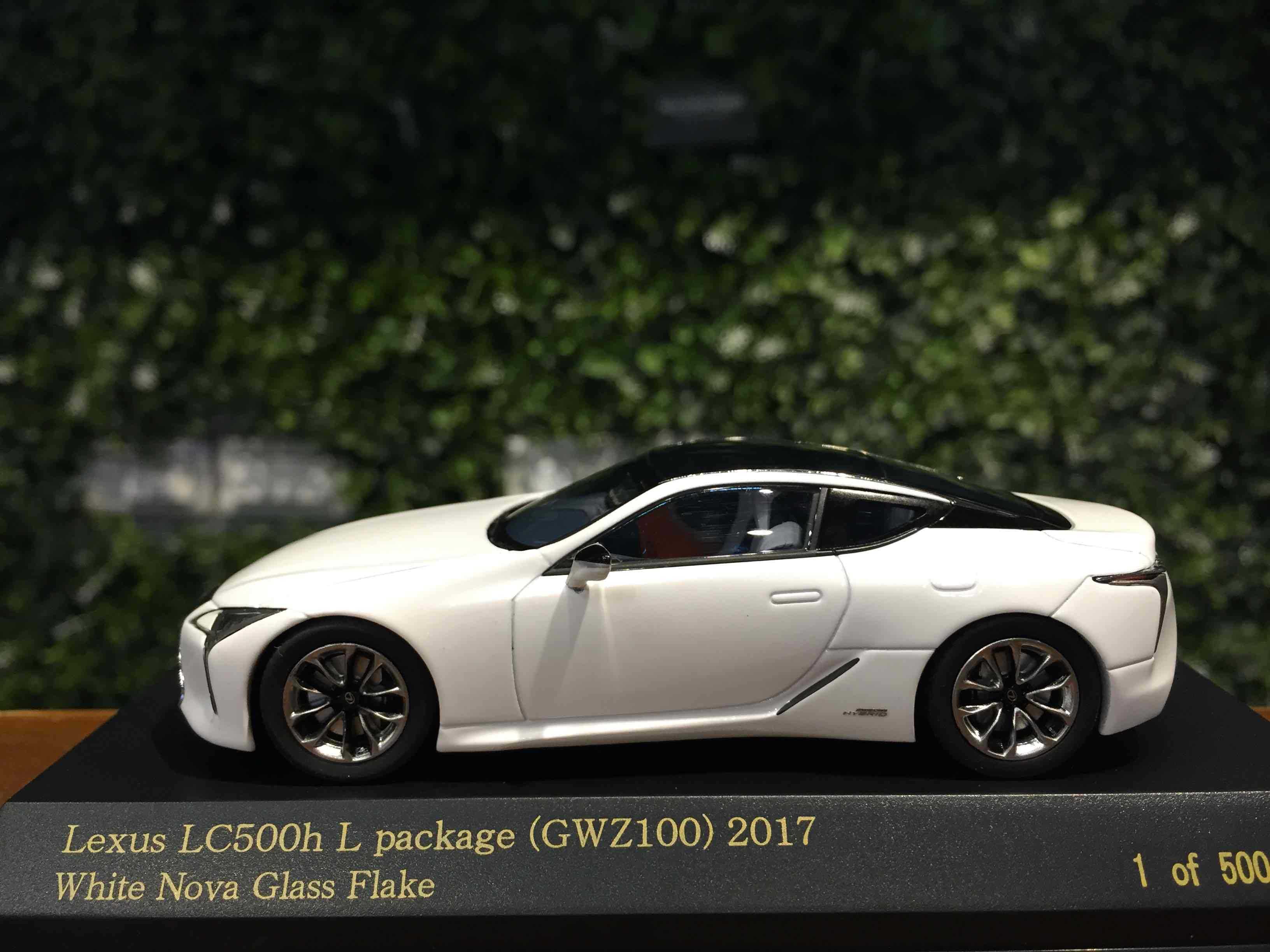 LEXUS LC500h L package UX青同梱-