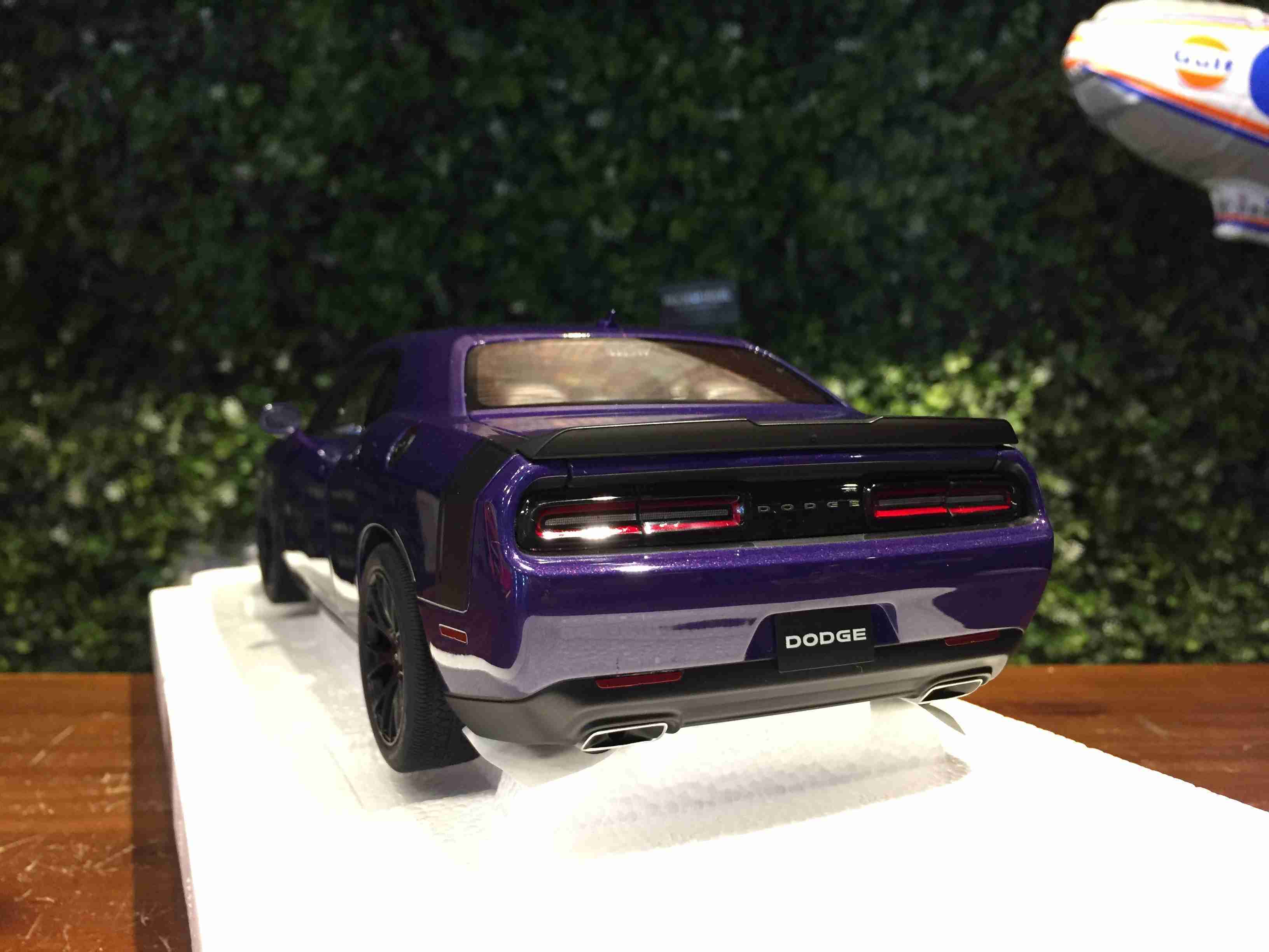 1/18 AUTOart Dodge Challenger 392 Hemi Shaker 71744【MGM】