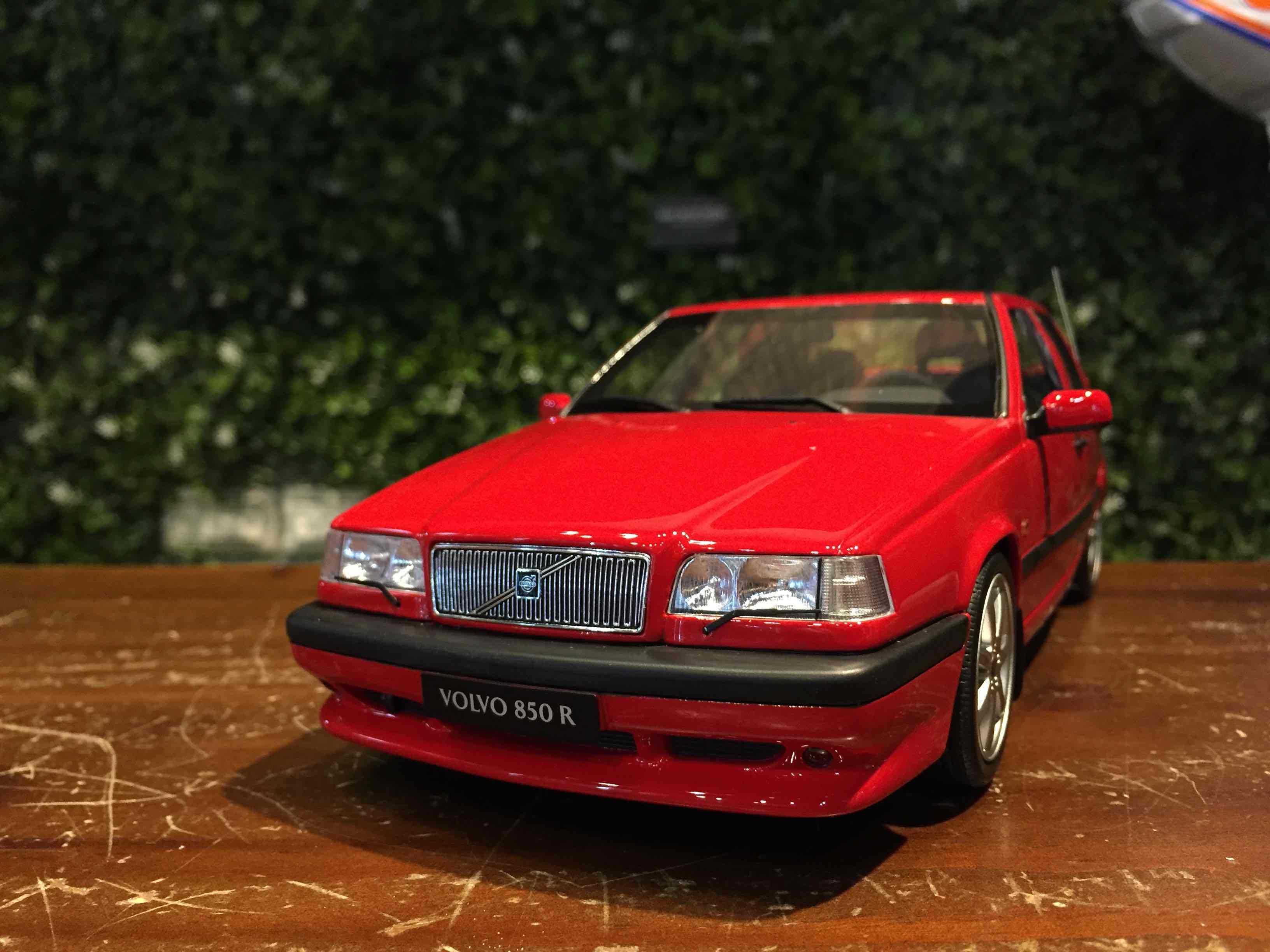 1/18 Otto Volvo 850 R Sedan 1996 Red OT427【MGM】