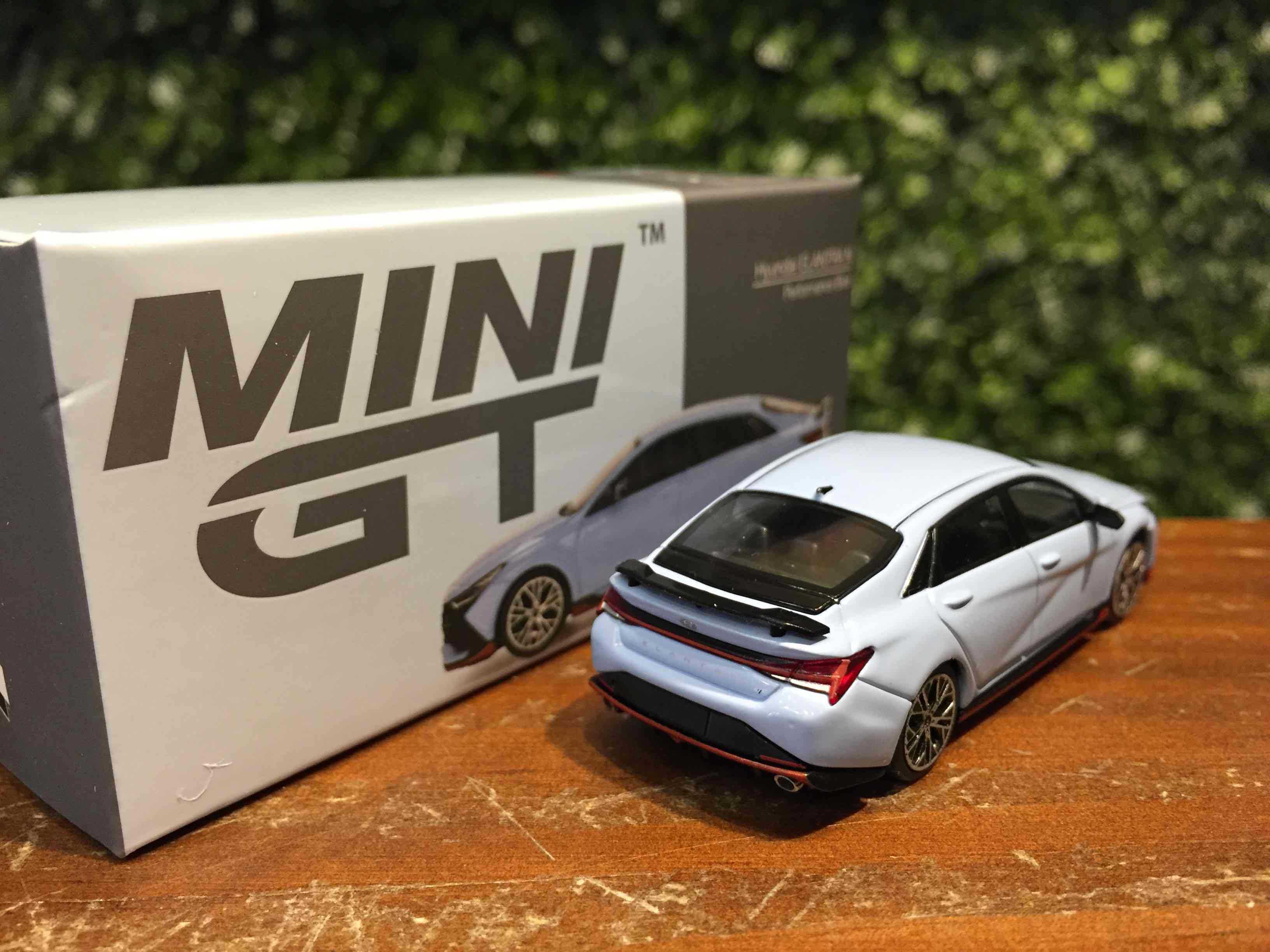 1/64 MiniGT Hyundai Elantra N PerformanceBlue MGT00404L【MGM】